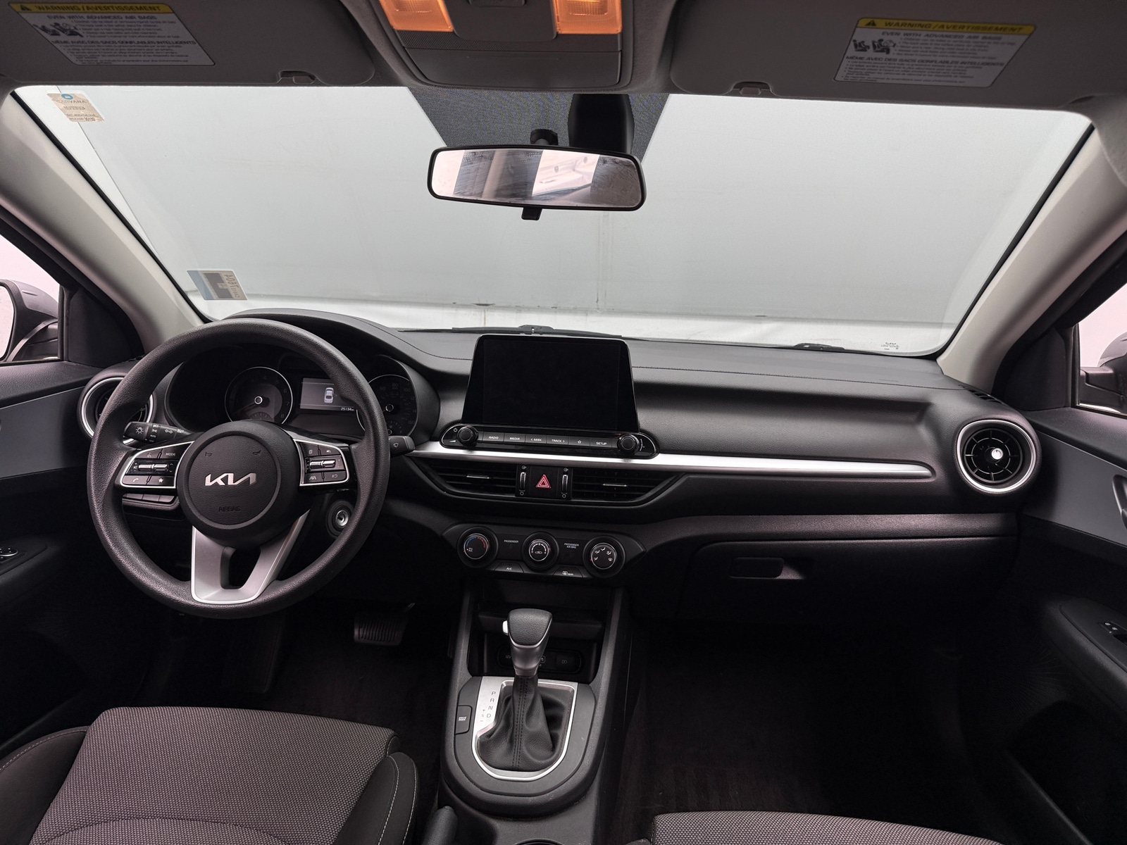 Thumbnail: 2024 Kia Forte - 3
