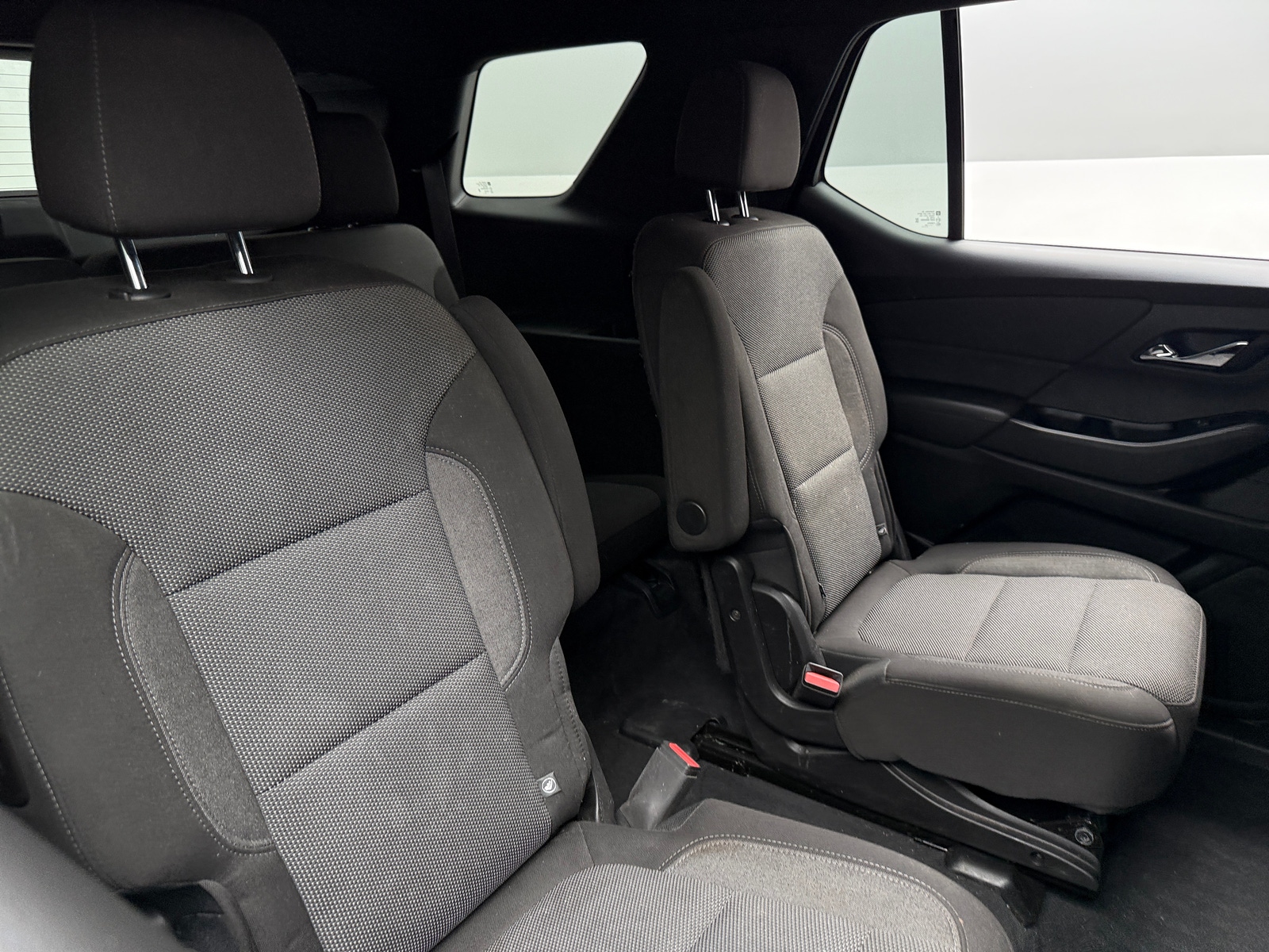 Thumbnail: 2023 Chevrolet Traverse - 6