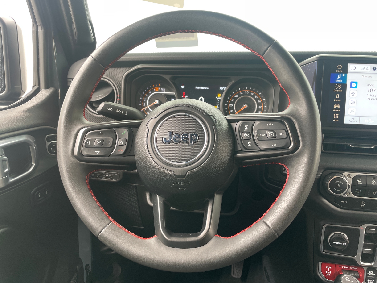 Thumbnail: 2024 Jeep Wrangler - 5