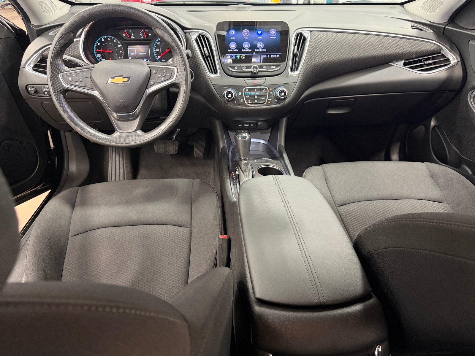 Thumbnail: 2019 Chevrolet Malibu - 3