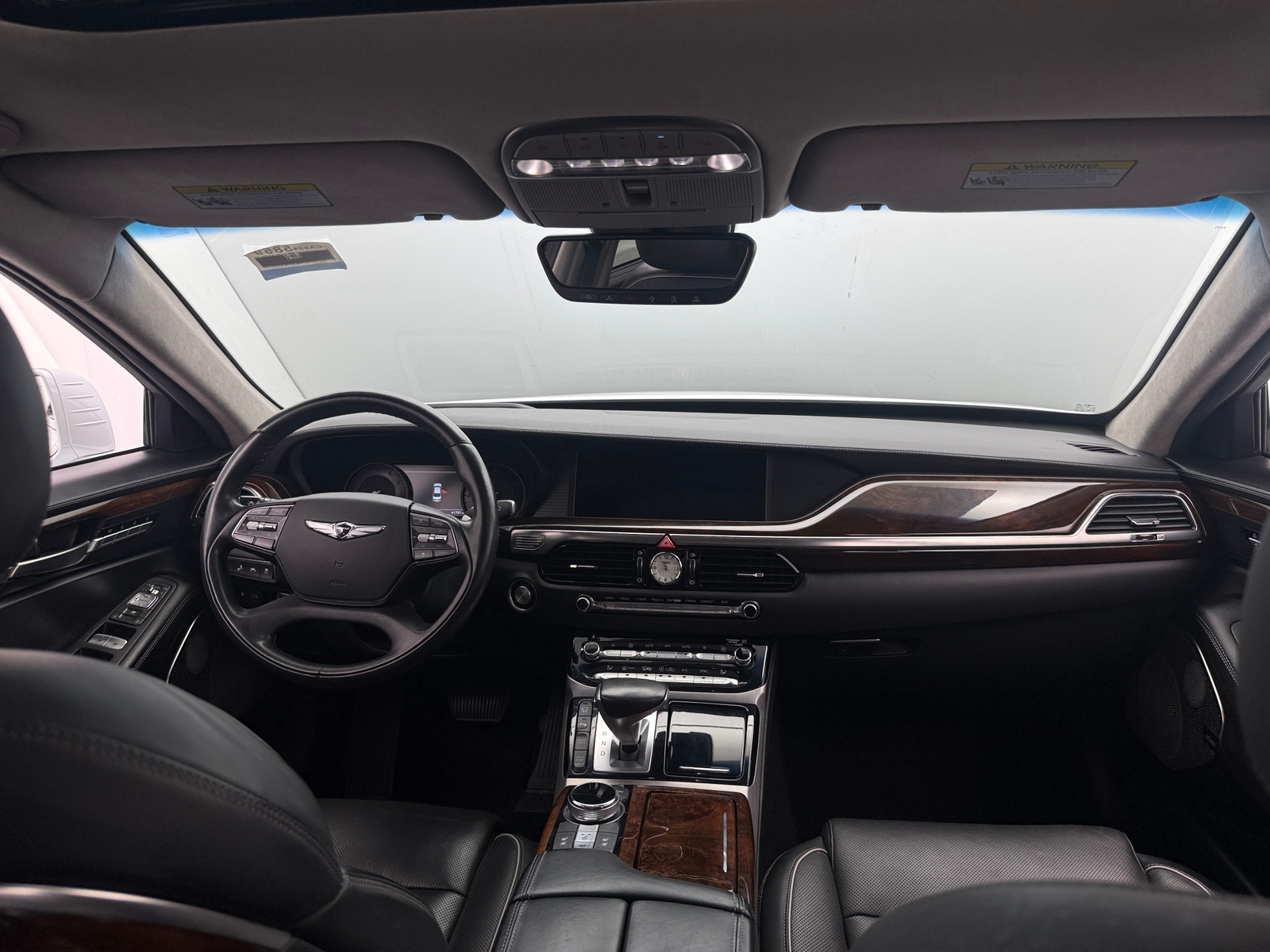 Thumbnail: 2019 Genesis G90 - 2