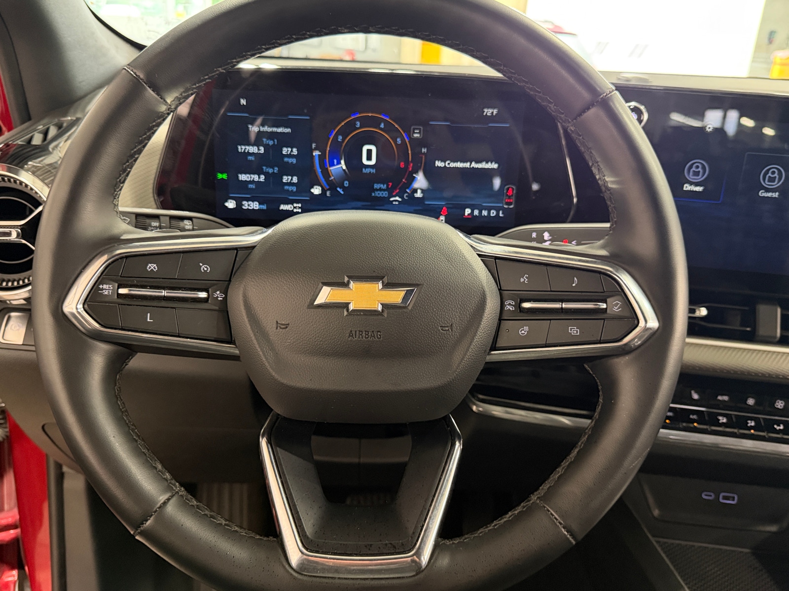 Thumbnail: 2025 Chevrolet Equinox - 4