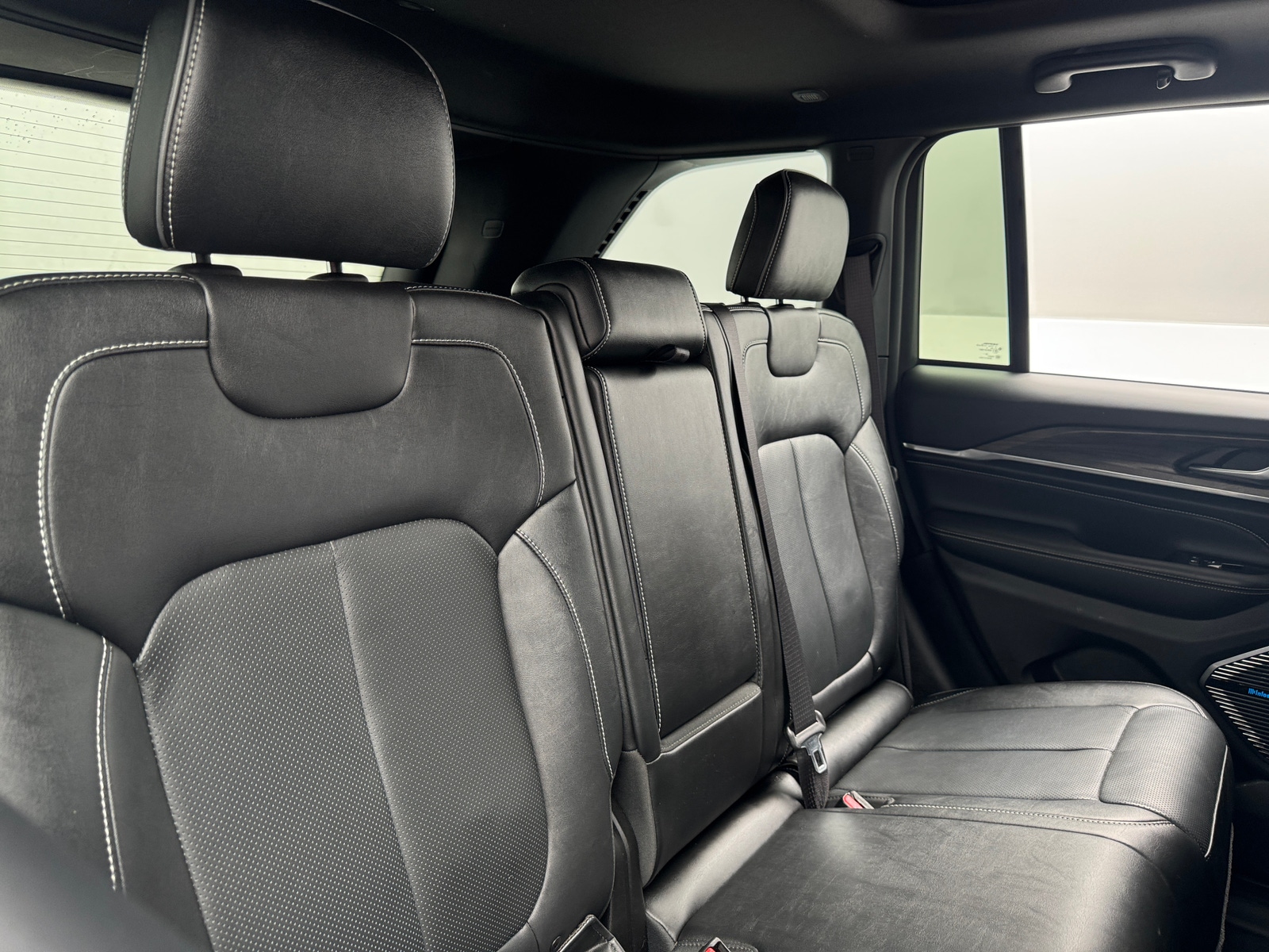 Thumbnail: 2023 Jeep Grand Cherokee - 5