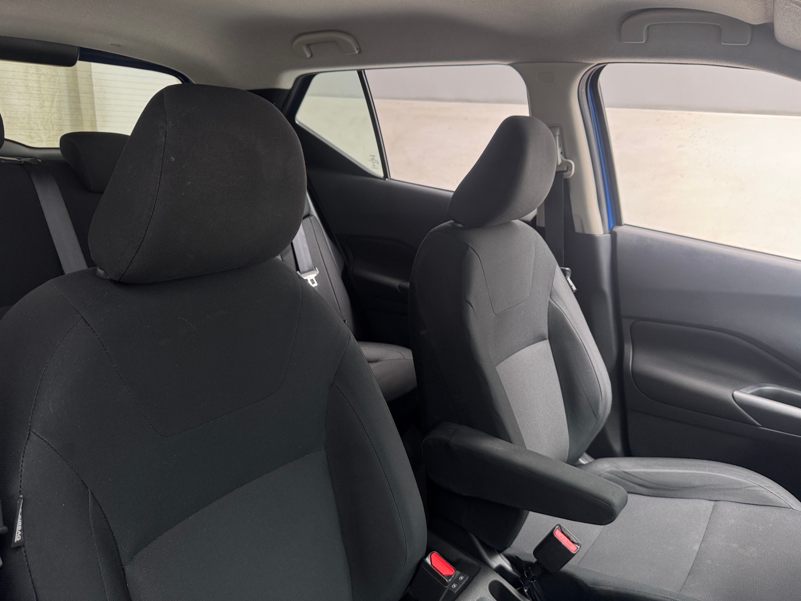 Thumbnail: 2023 Nissan Kicks - 2