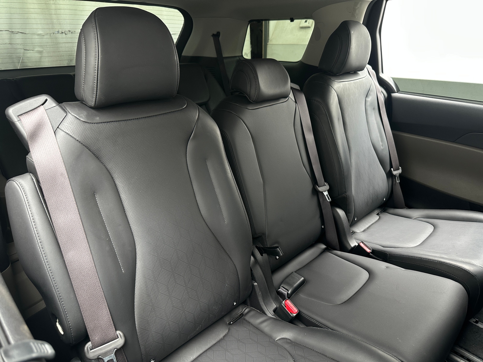 Thumbnail: 2025 Kia Carnival - 5