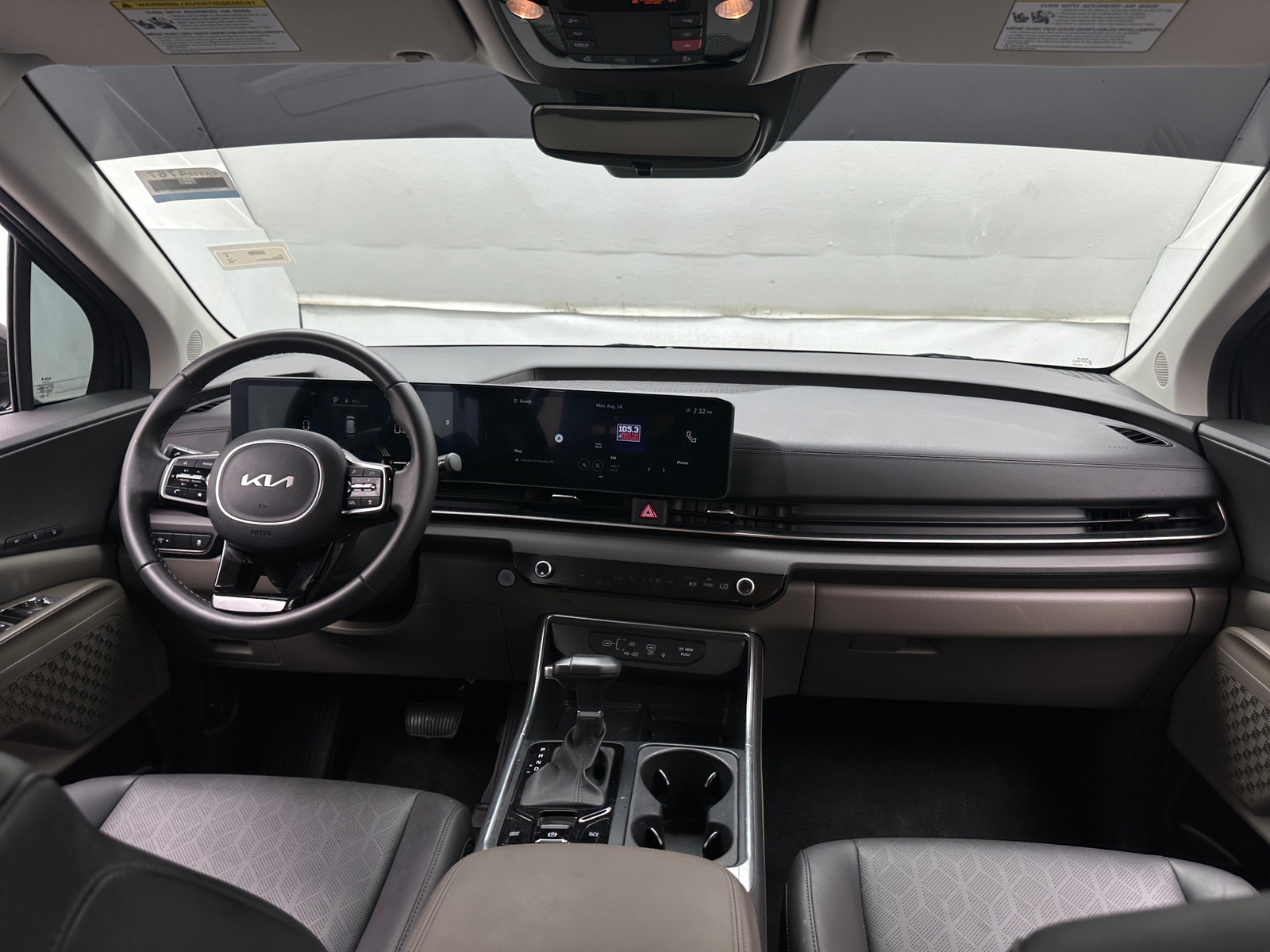 Thumbnail: 2025 Kia Carnival - 2