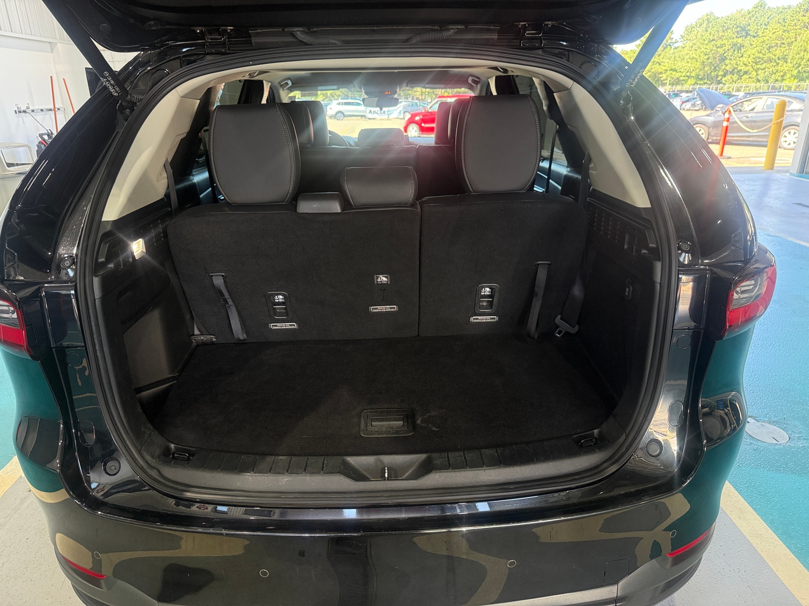 Thumbnail: 2025 Mazda CX-90 - 6
