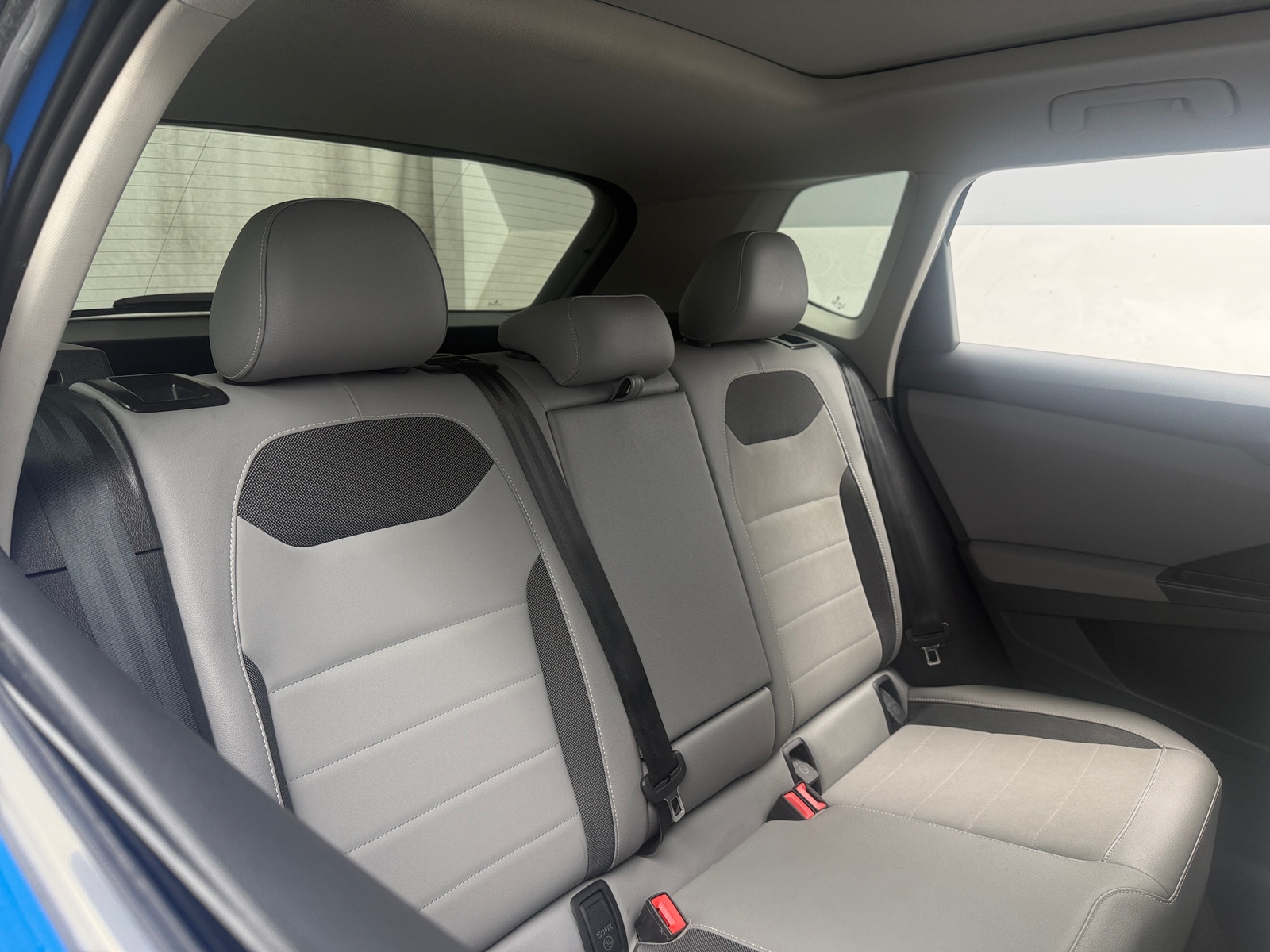 Thumbnail: 2023 Volkswagen Taos - 5