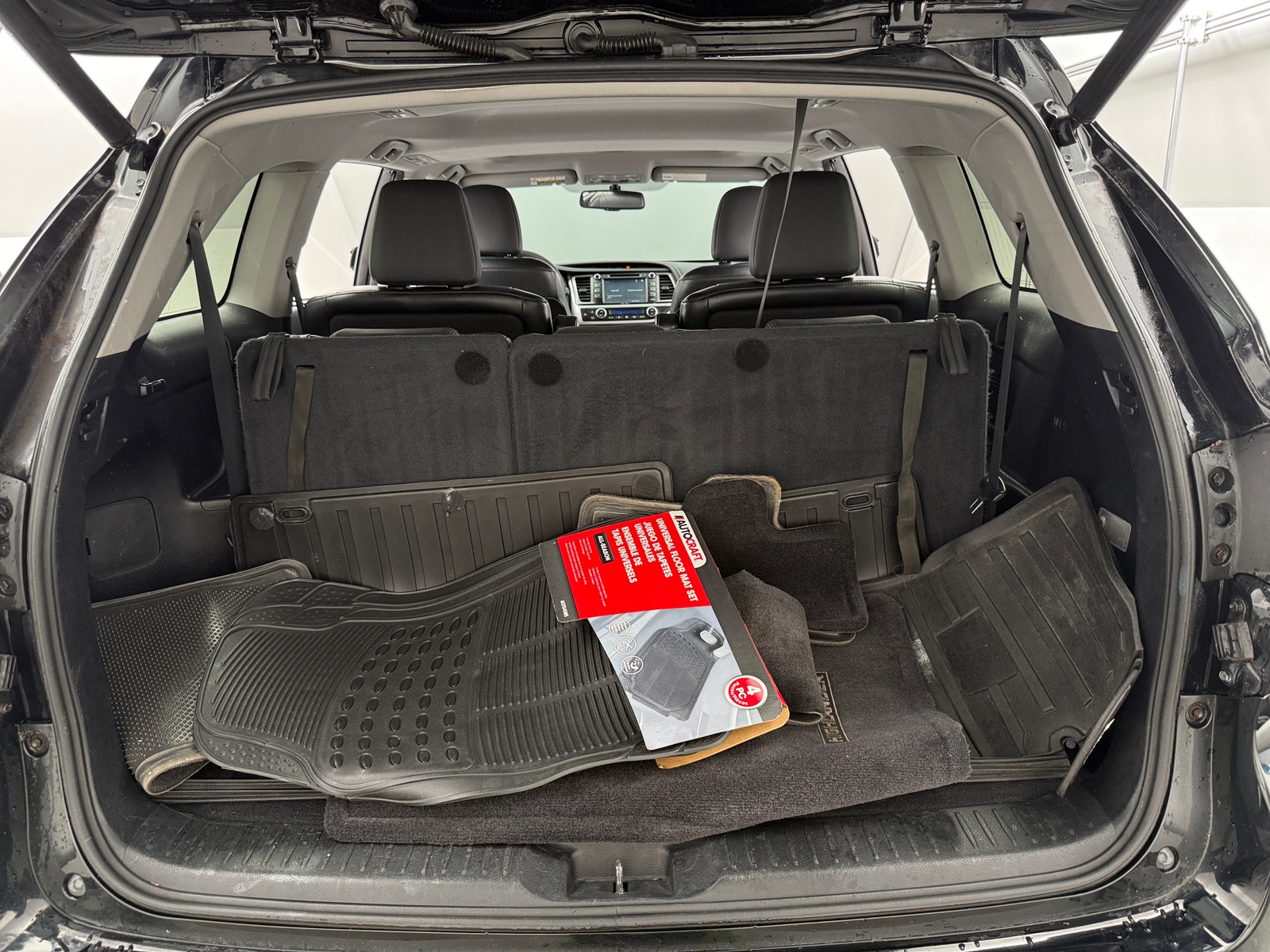Thumbnail: 2015 Toyota Highlander - 6