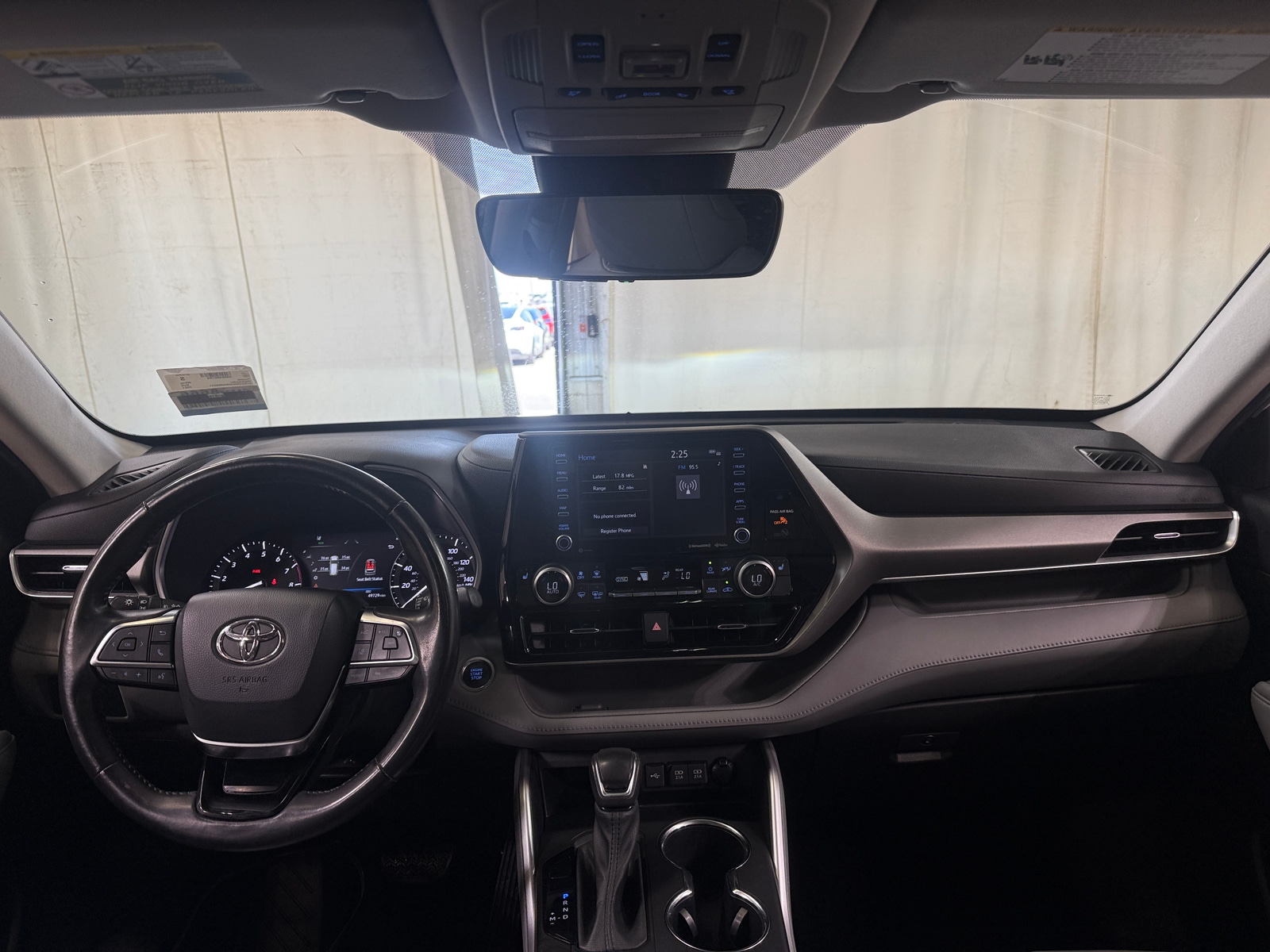Thumbnail: 2021 Toyota Highlander - 2