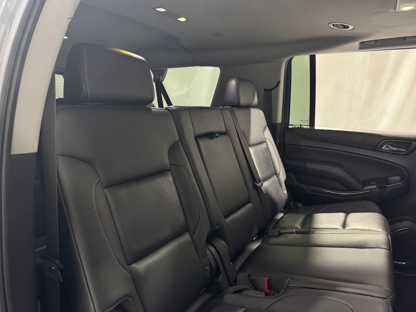 Thumbnail: 2018 Chevrolet Suburban - 5