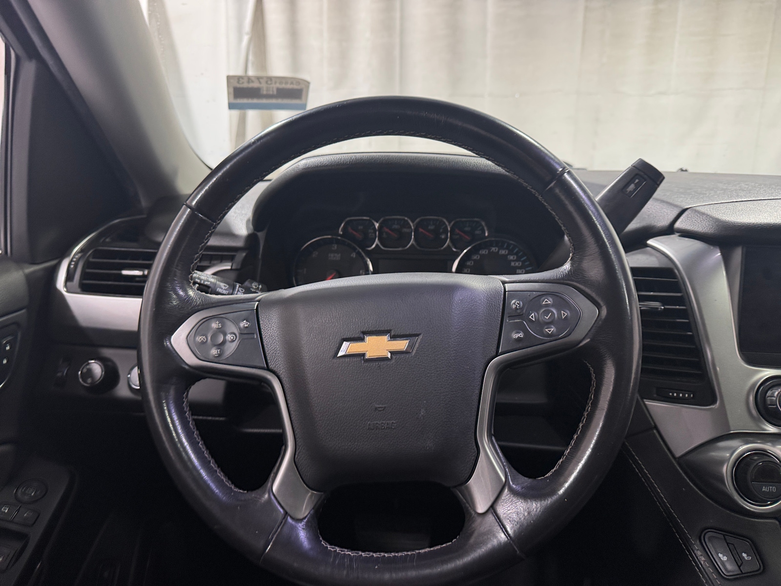 Thumbnail: 2018 Chevrolet Suburban - 4