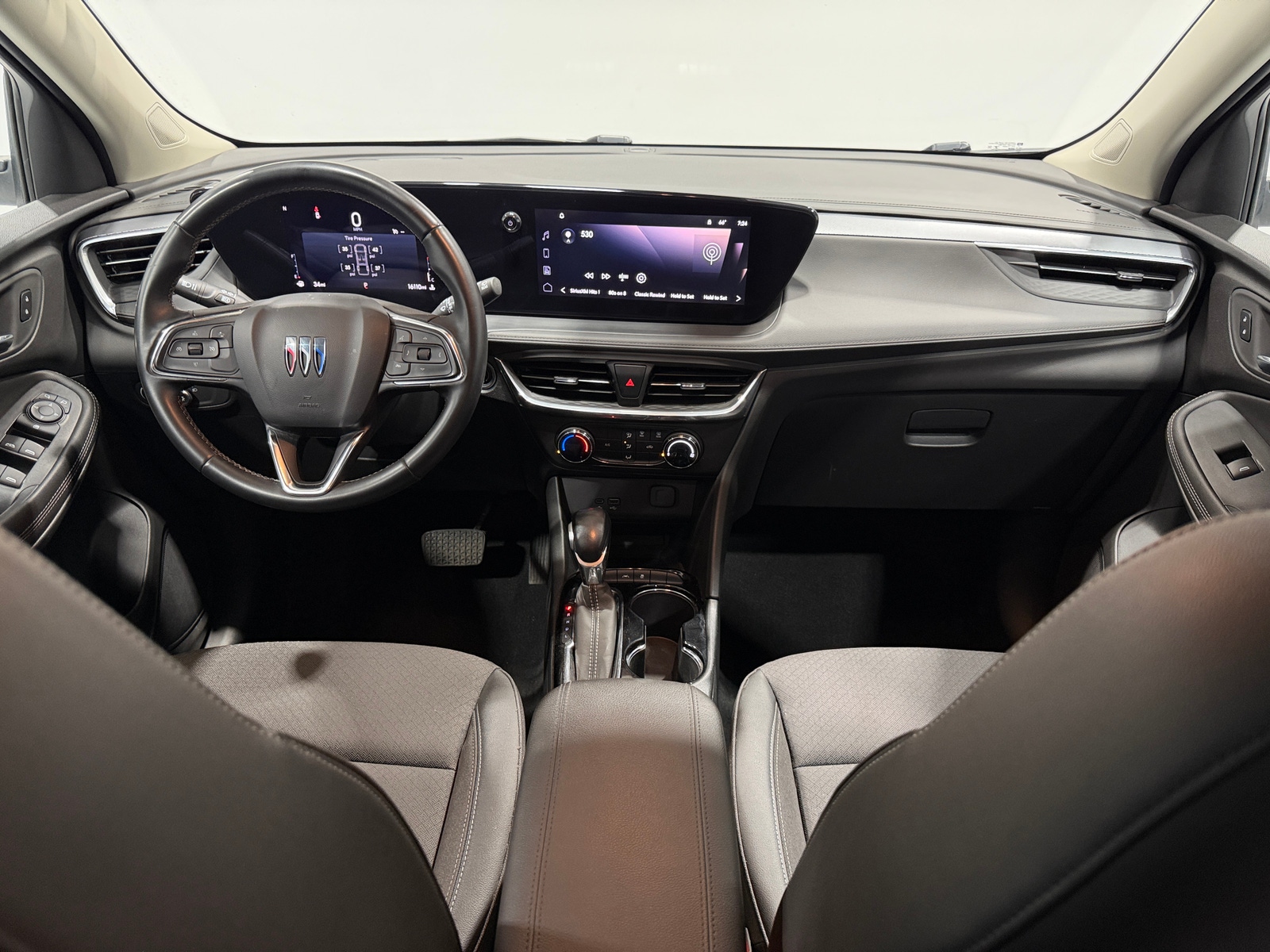 Thumbnail: 2024 Buick Encore GX - 2