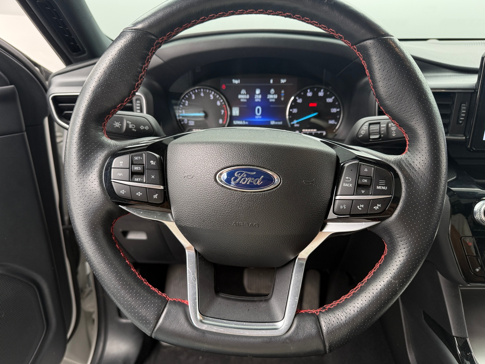 Thumbnail: 2023 Ford Explorer - 4