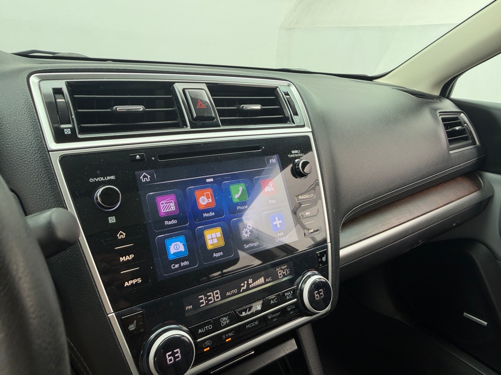 Thumbnail: 2018 Subaru Outback - 3