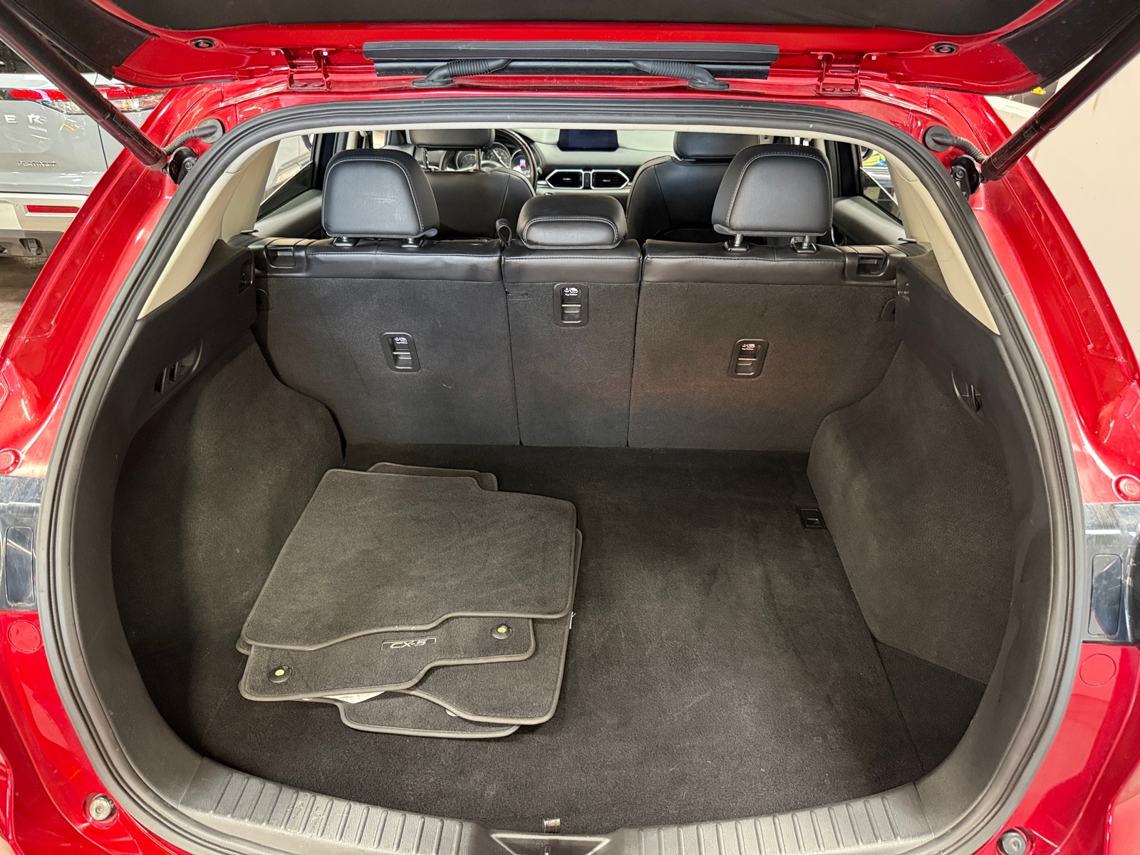Thumbnail: 2018 Mazda CX-5 - 6