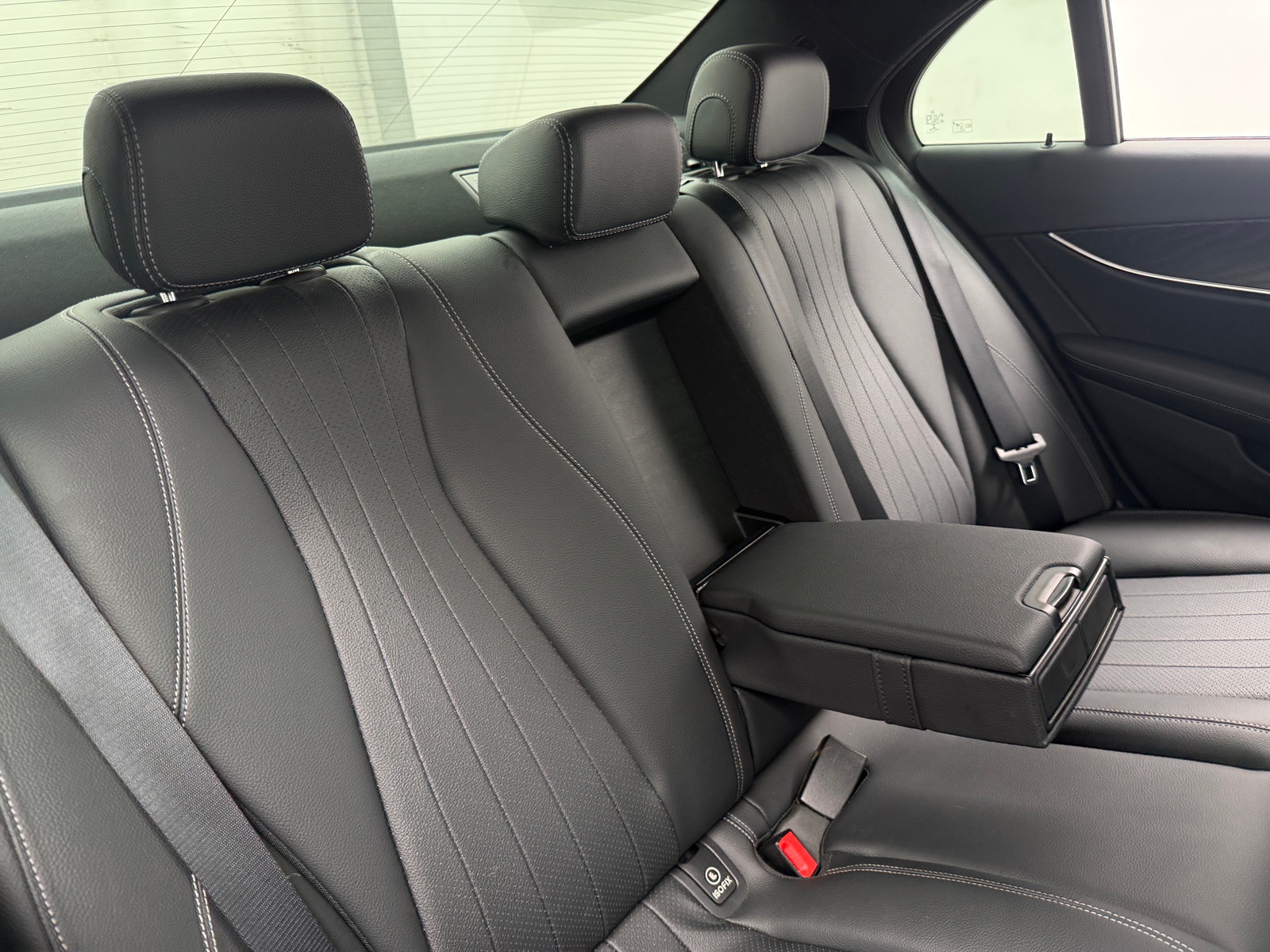 Thumbnail: 2020 Mercedes-Benz E-Class - 5