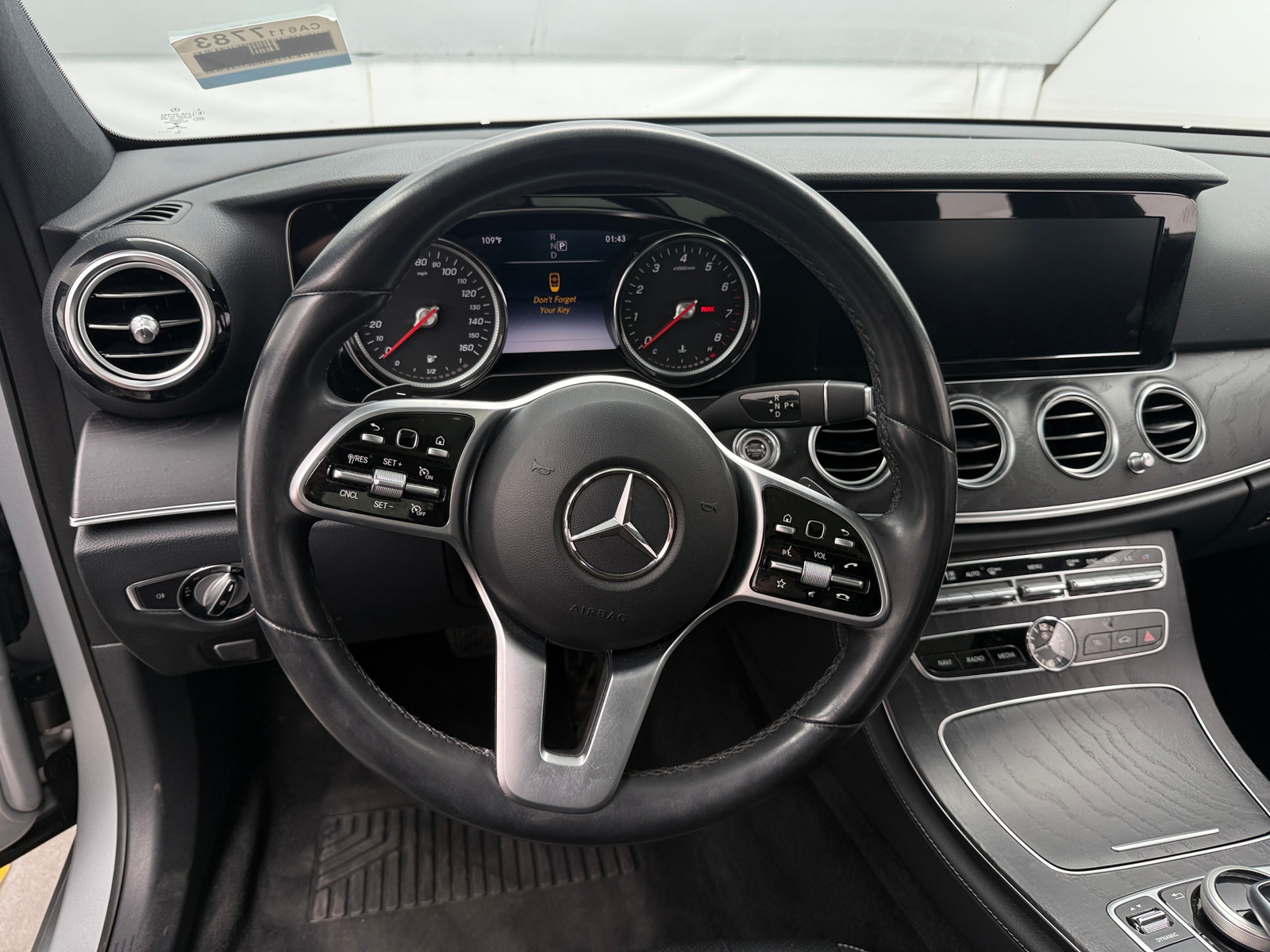 Thumbnail: 2020 Mercedes-Benz E-Class - 4