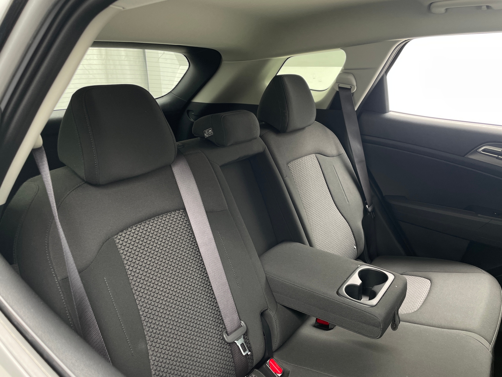 Thumbnail: 2026 Kia Sportage - 6