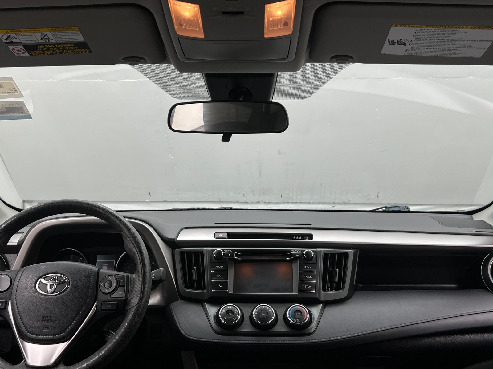 Thumbnail: 2018 Toyota RAV4 - 3