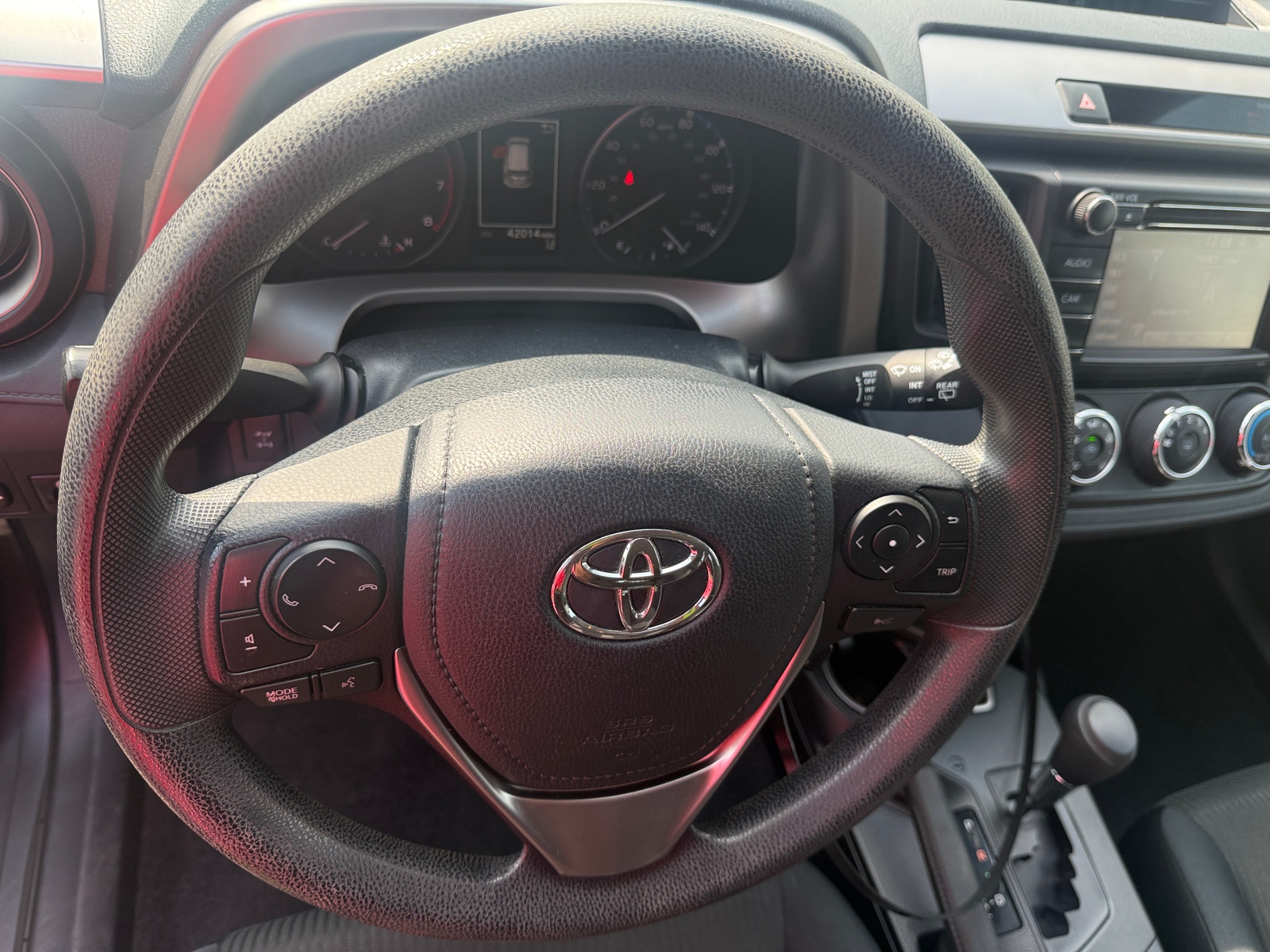 Thumbnail: 2018 Toyota RAV4 - 5