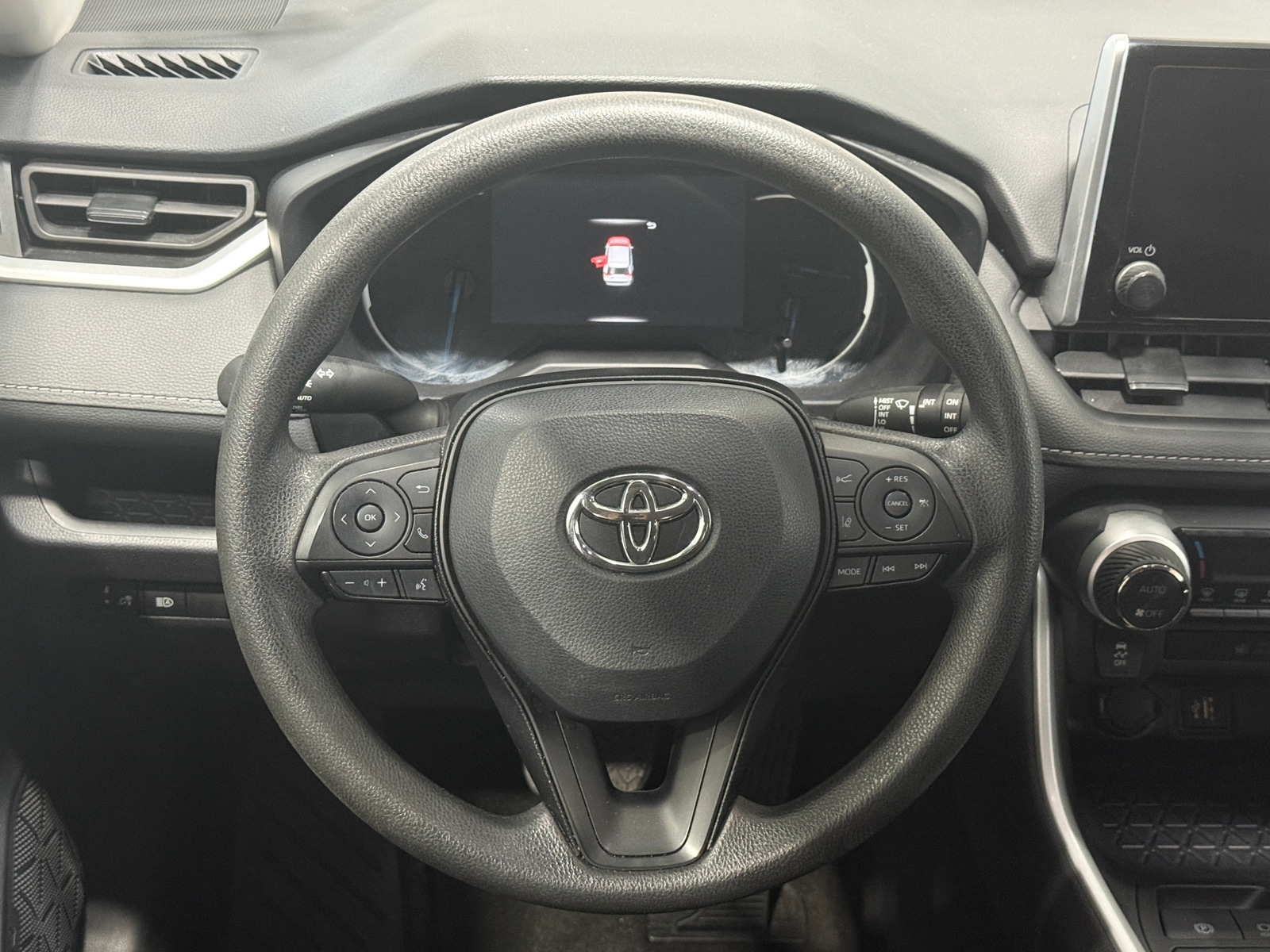 Thumbnail: 2025 Toyota RAV4 - 5