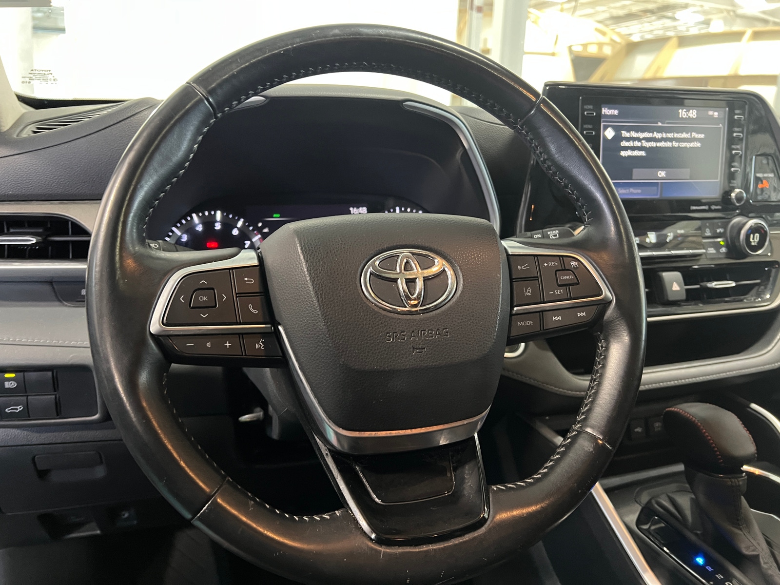 Thumbnail: 2020 Toyota Highlander - 5