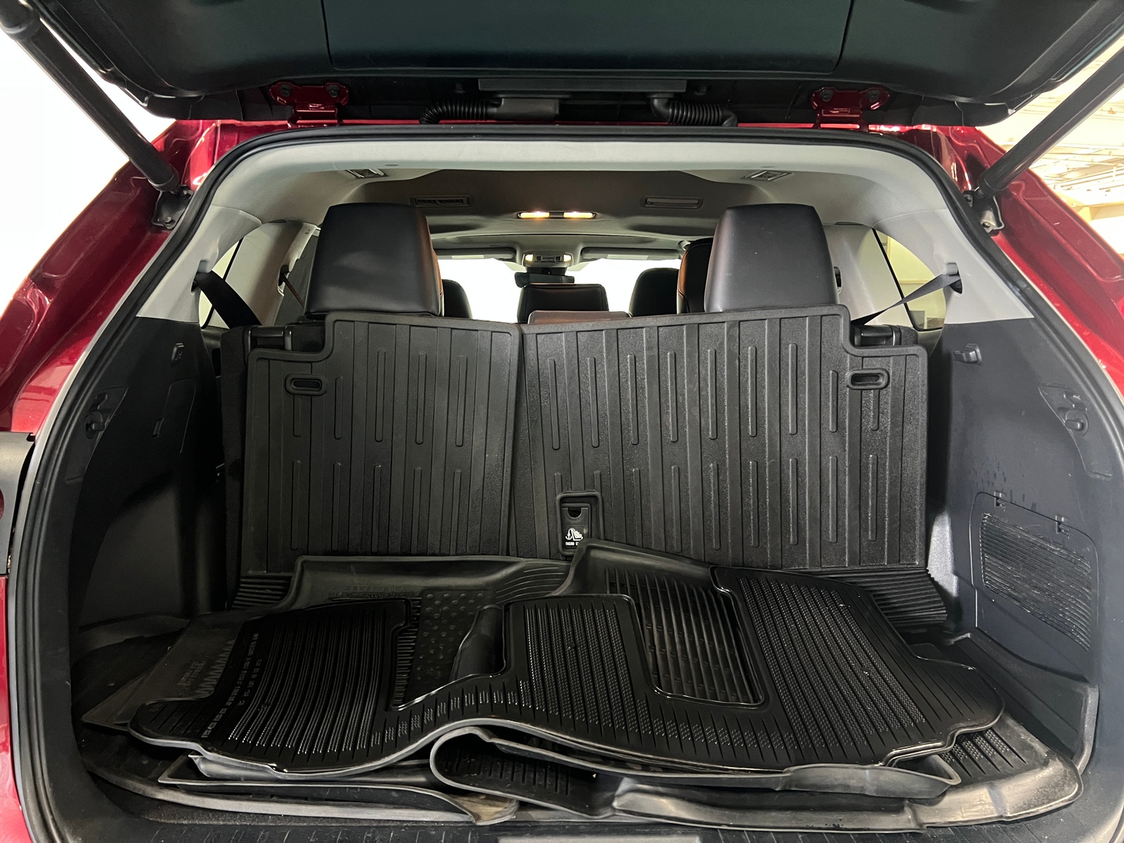 Thumbnail: 2020 Toyota Highlander - 7