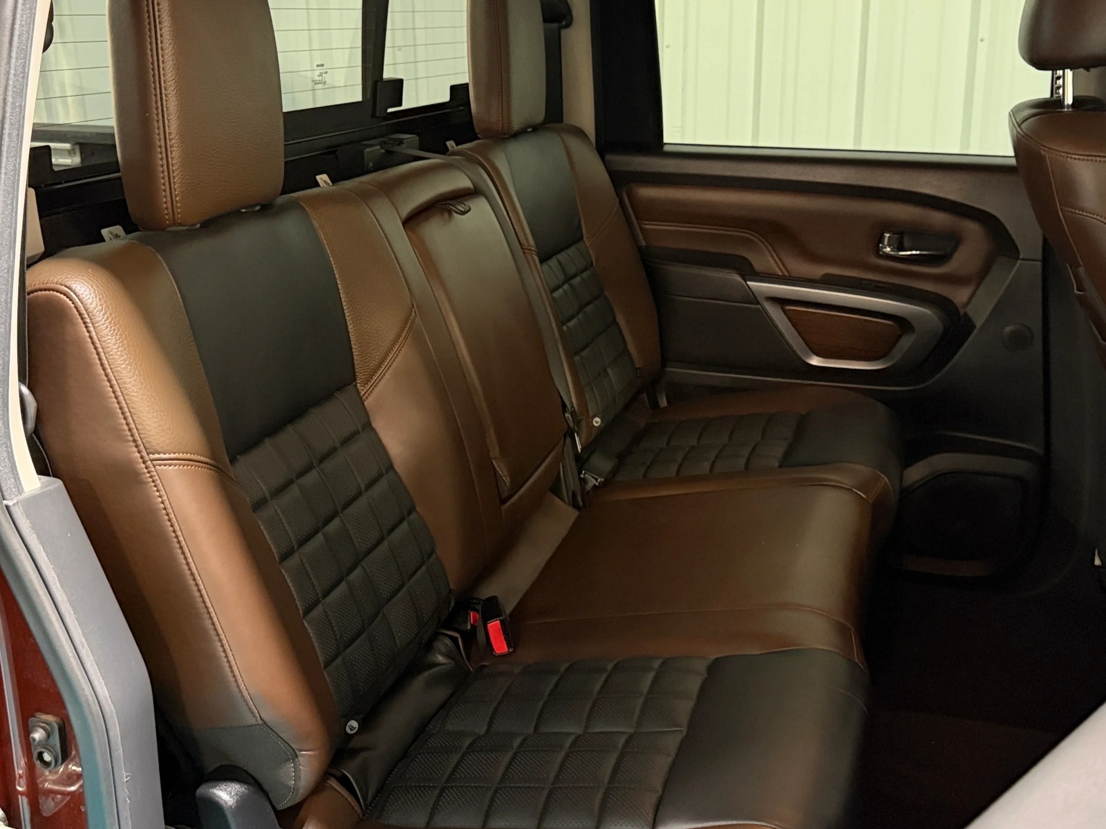 Thumbnail: 2016 Nissan Titan - 5