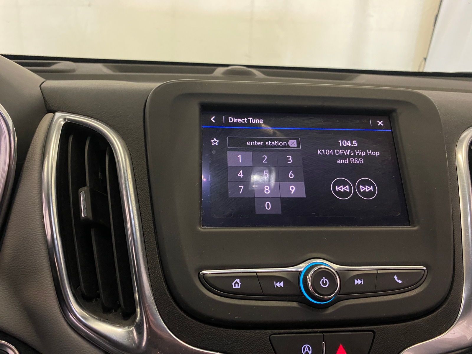 Thumbnail: 2024 Chevrolet Equinox - 4