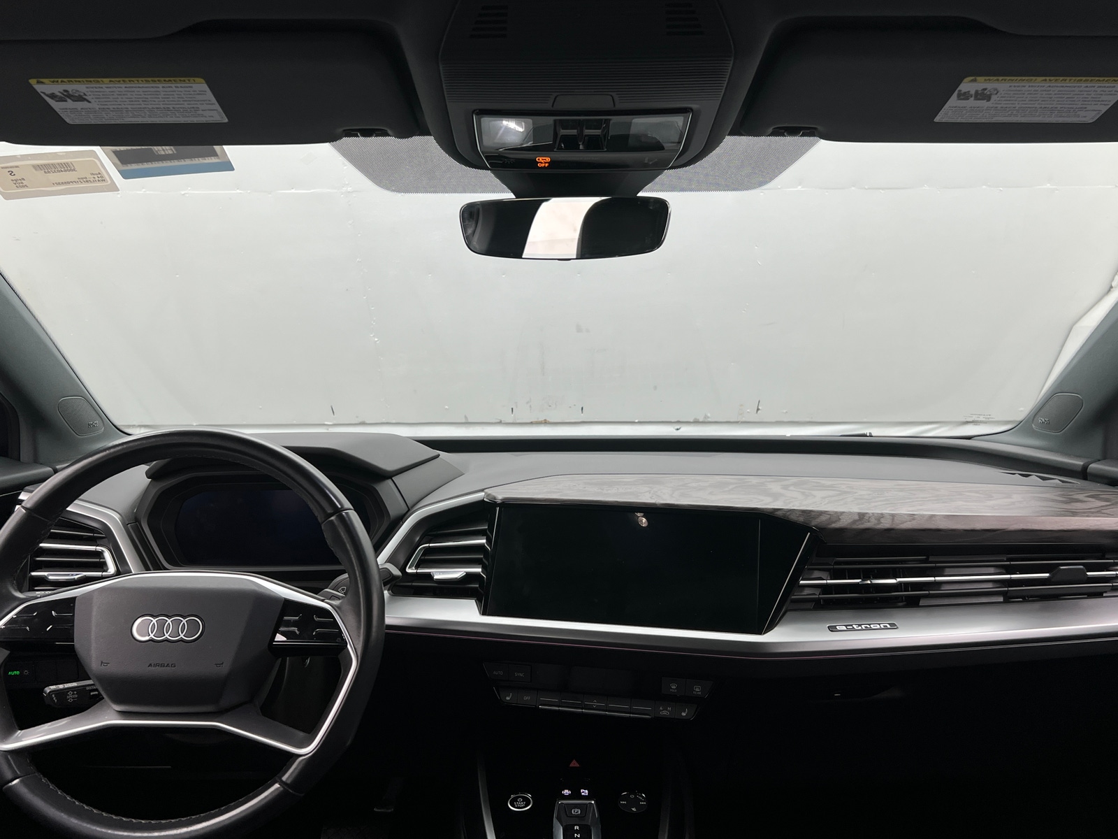 Thumbnail: 2023 Audi Q4 e-tron - 2