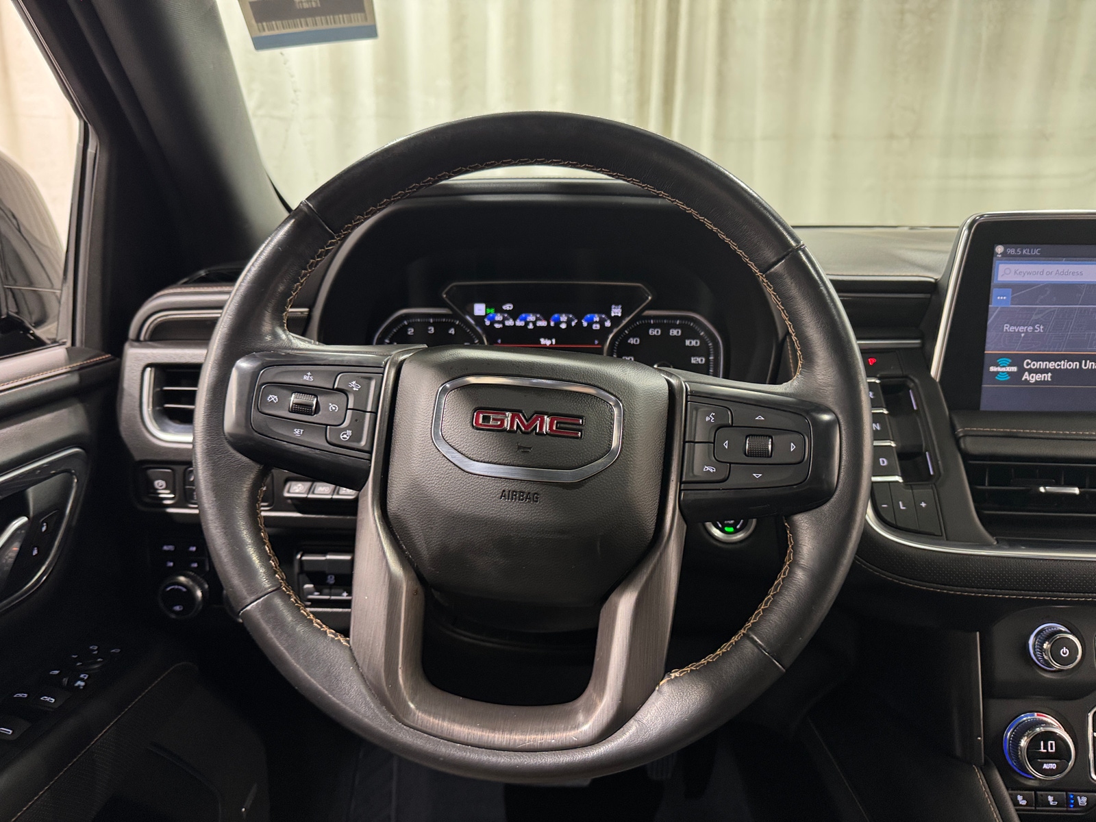Thumbnail: 2021 GMC Yukon - 4