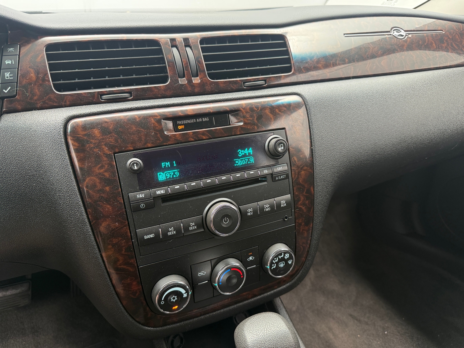 Thumbnail: 2016 Chevrolet Impala - 4