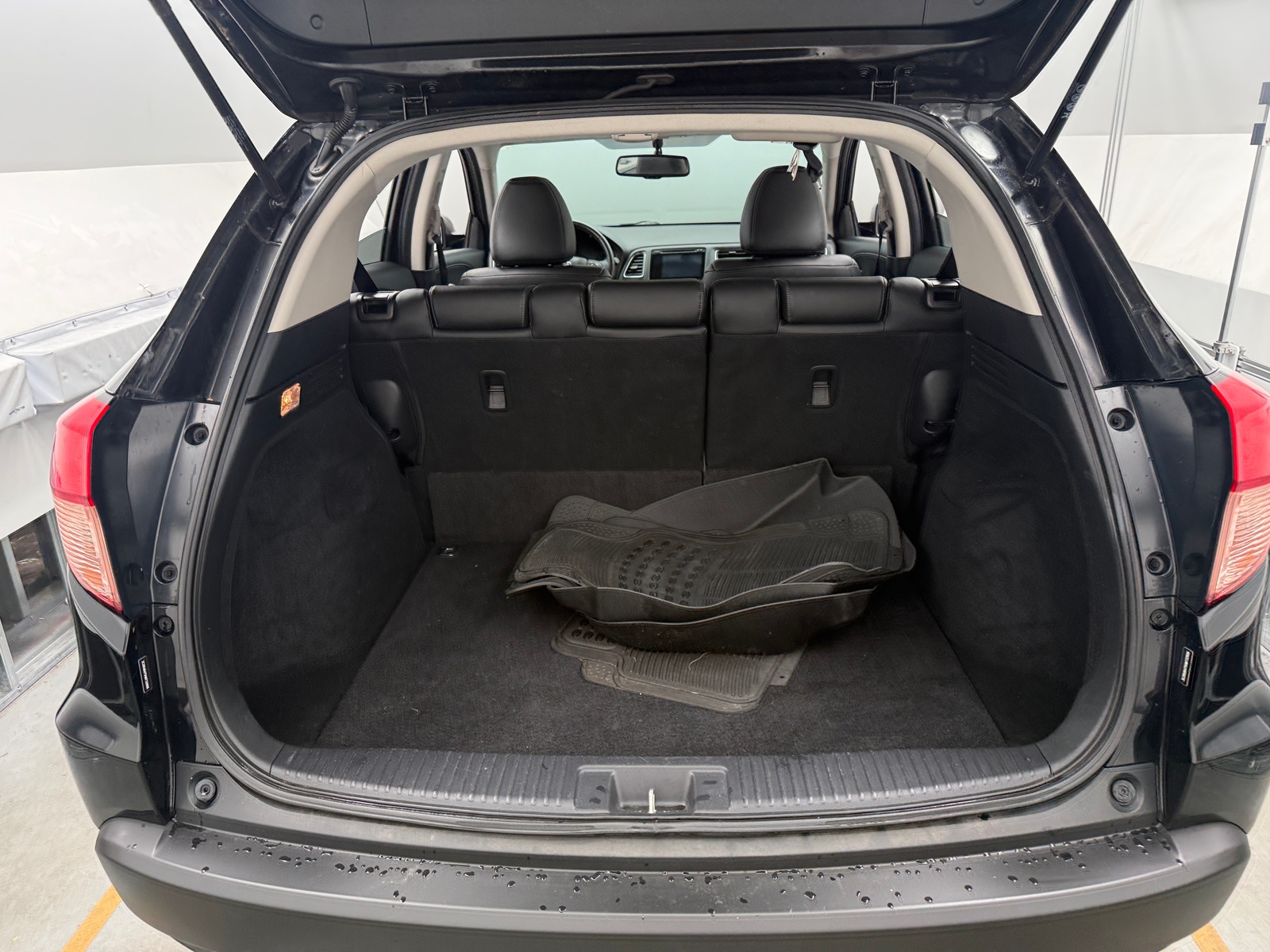 Thumbnail: 2017 Honda HR-V - 6