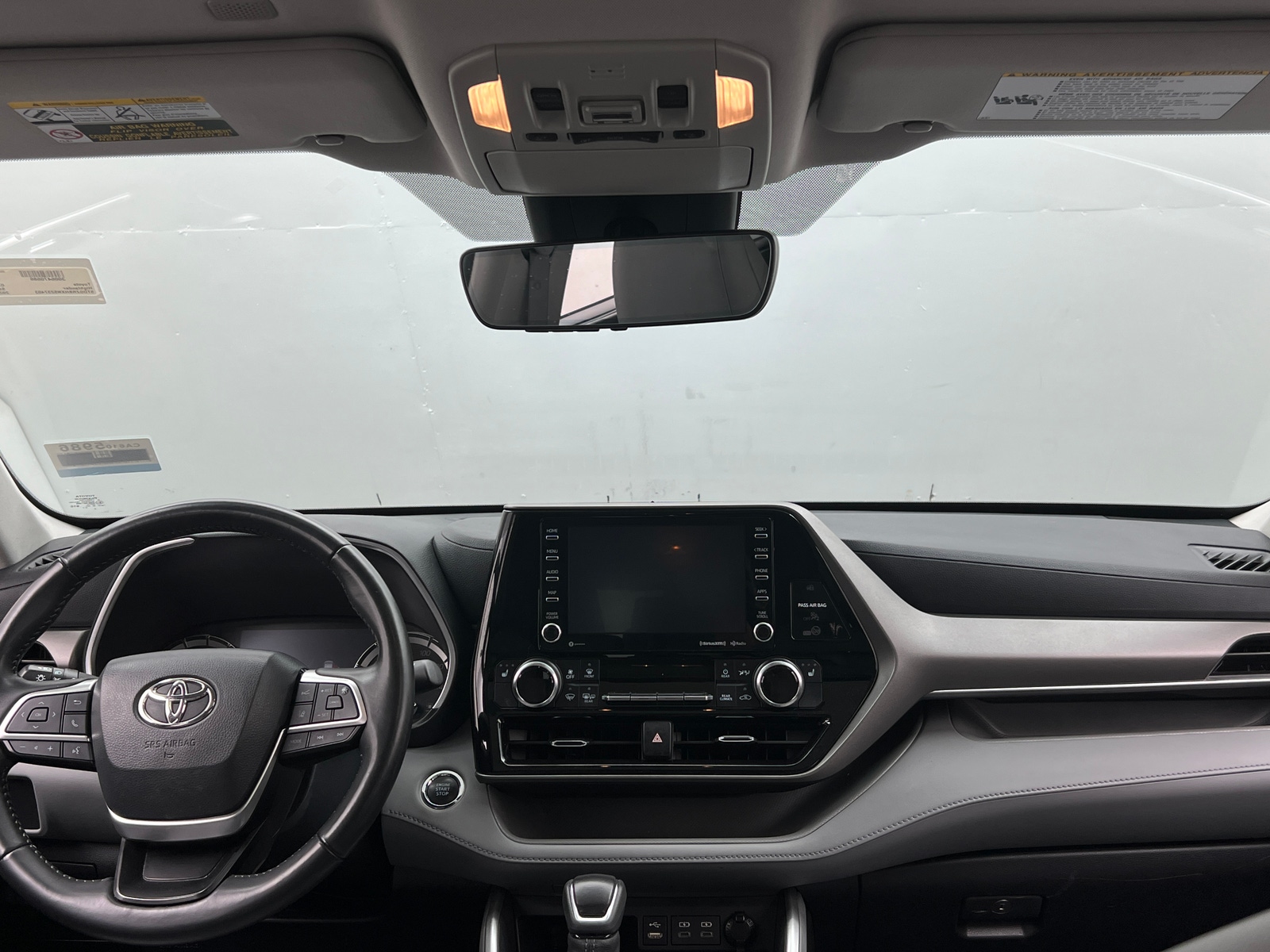 Thumbnail: 2022 Toyota Highlander - 2