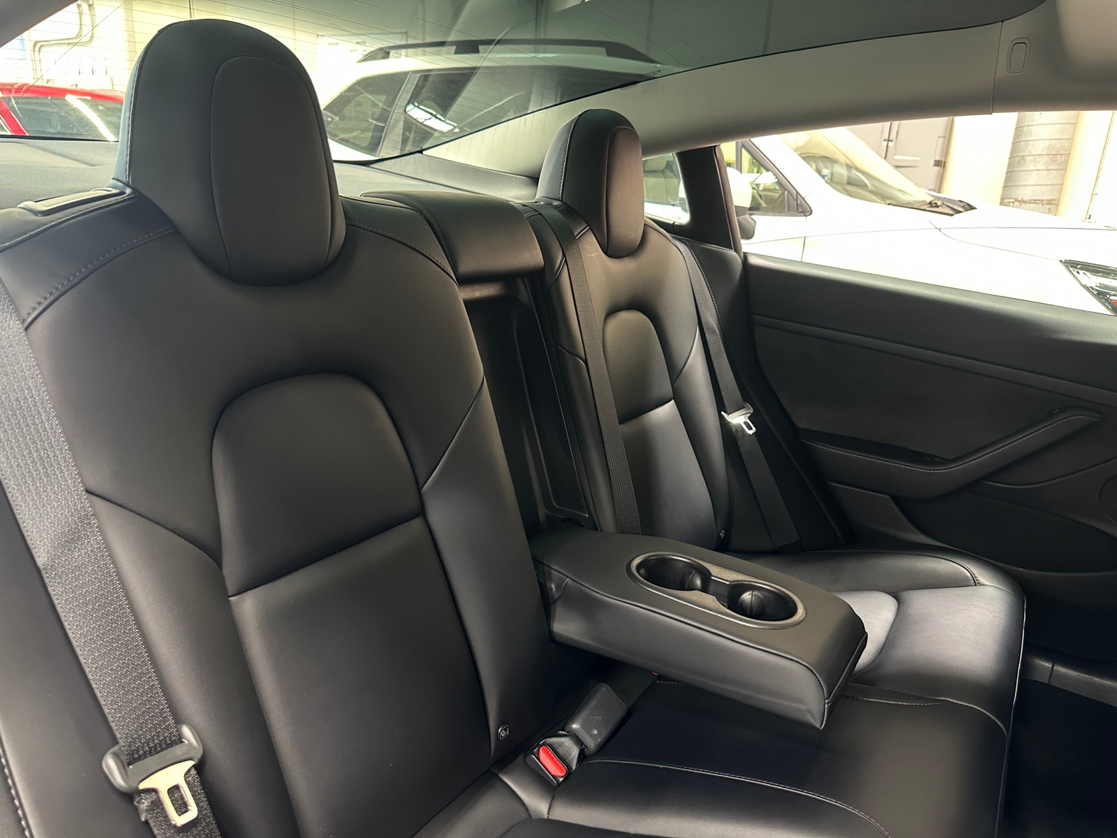 Thumbnail: 2022 Tesla Model 3 - 5