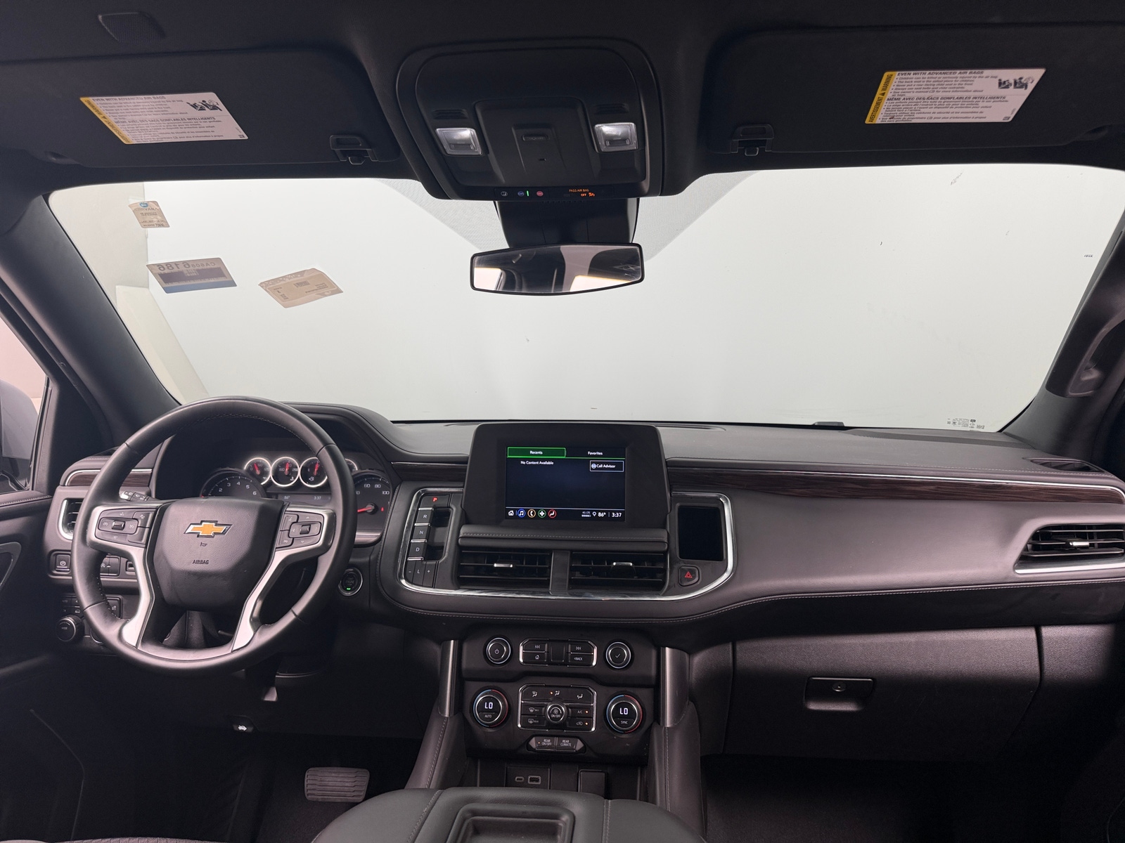 Thumbnail: 2023 Chevrolet Suburban - 3