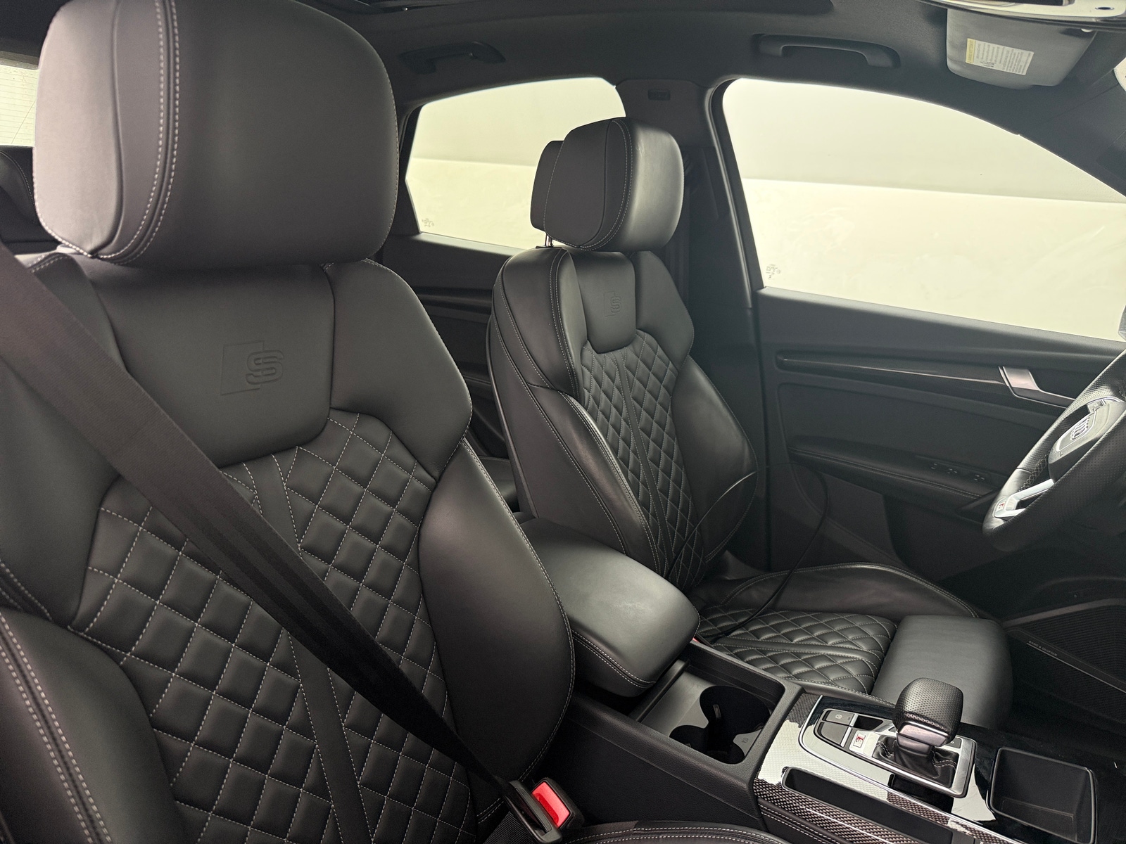 Thumbnail: 2023 Audi SQ5 - 2