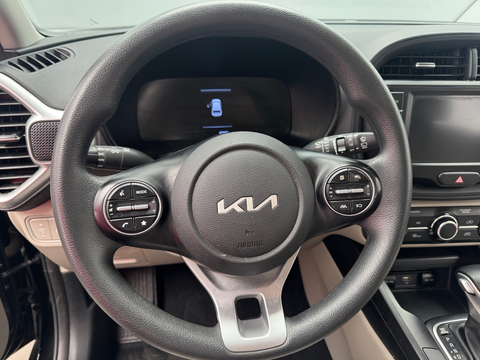 Thumbnail: 2023 Kia Soul - 5