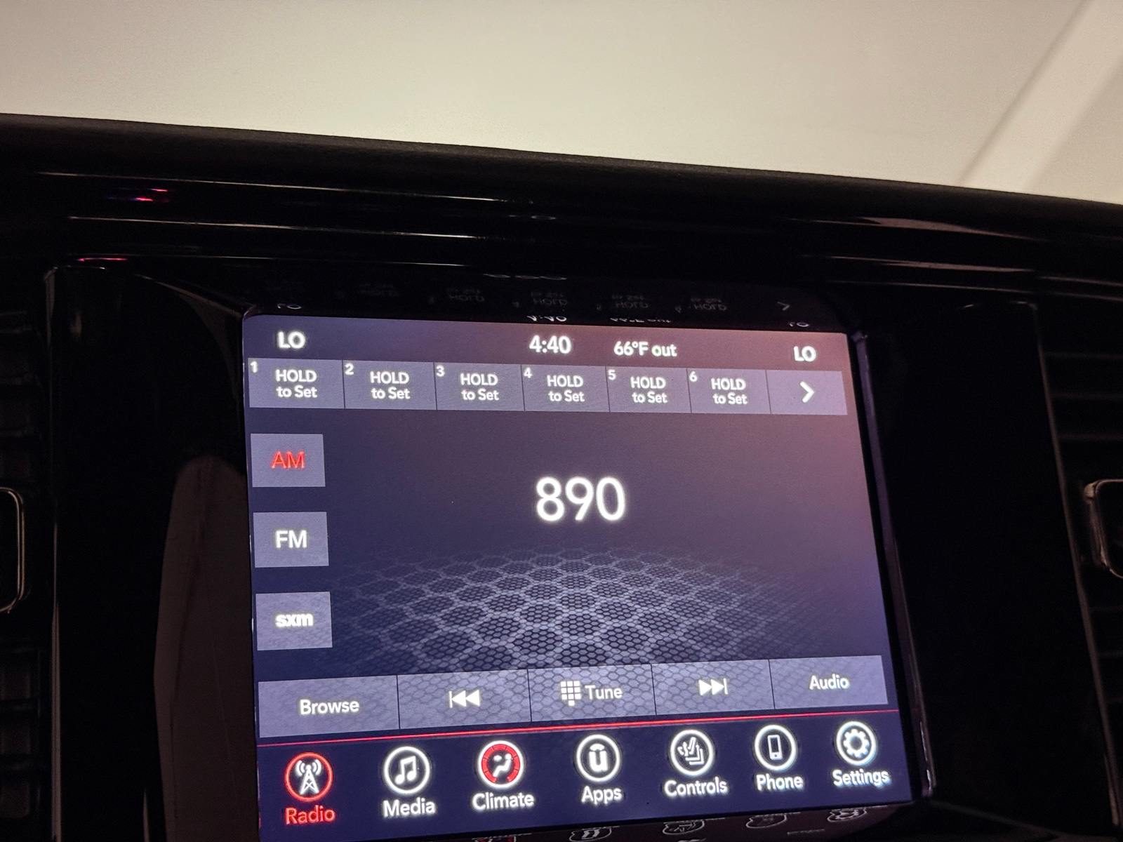 Thumbnail: 2022 Dodge Durango - 3