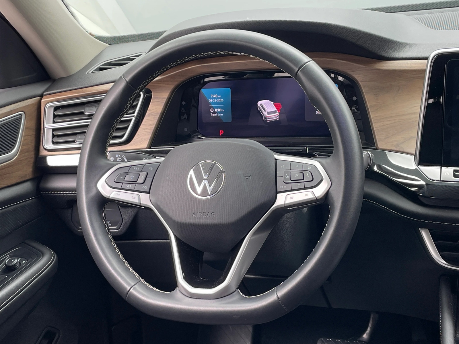 Thumbnail: 2026 Volkswagen Atlas - 4