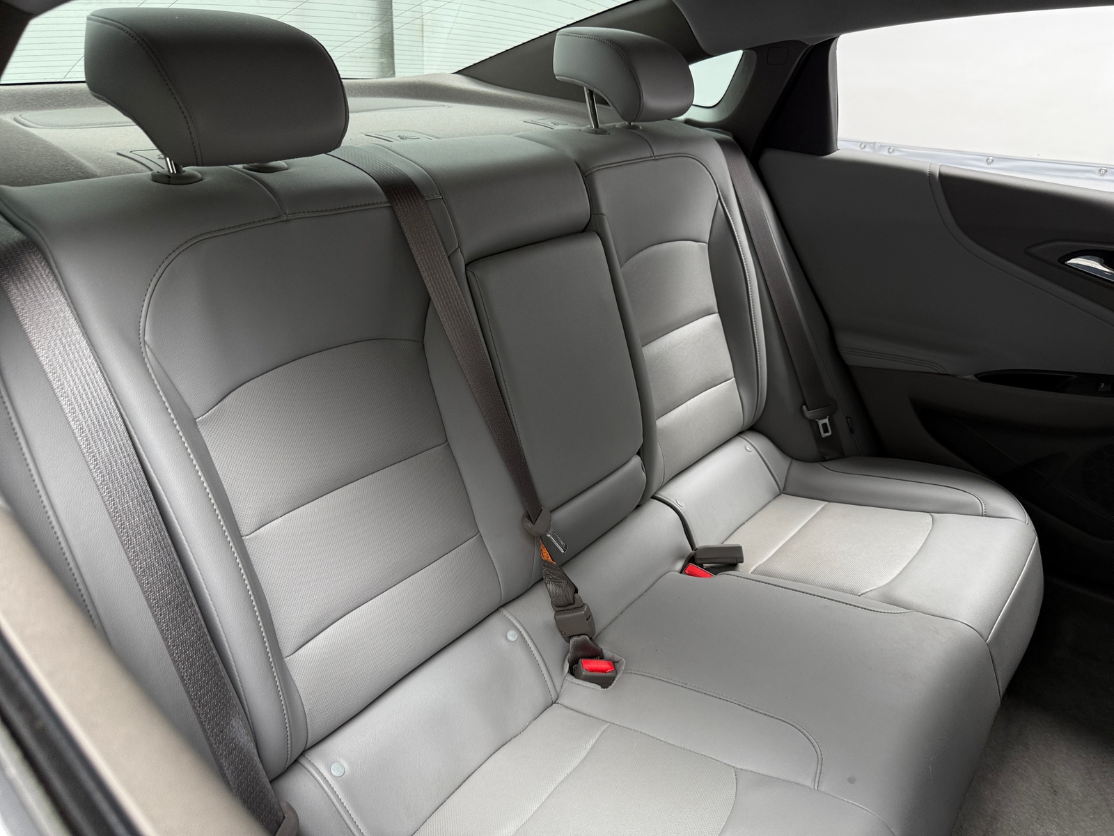 Thumbnail: 2016 Chevrolet Malibu - 5