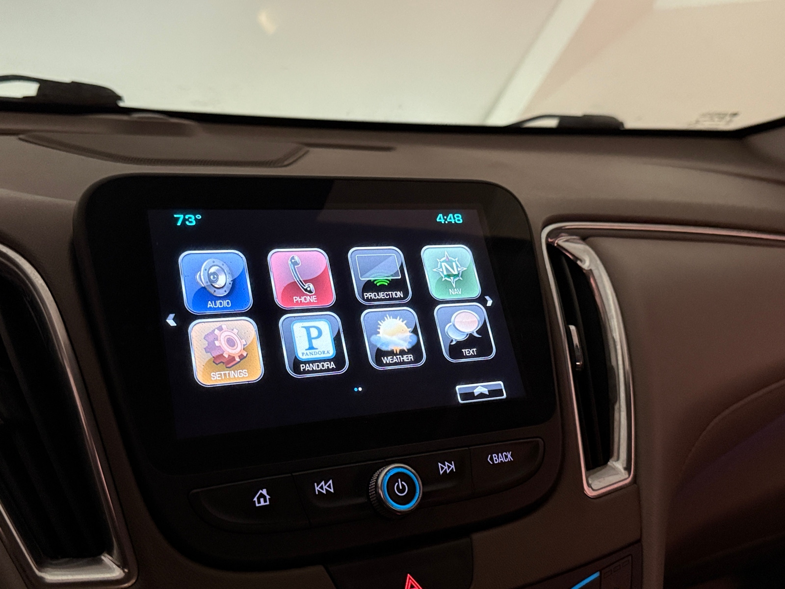 Thumbnail: 2016 Chevrolet Malibu - 3
