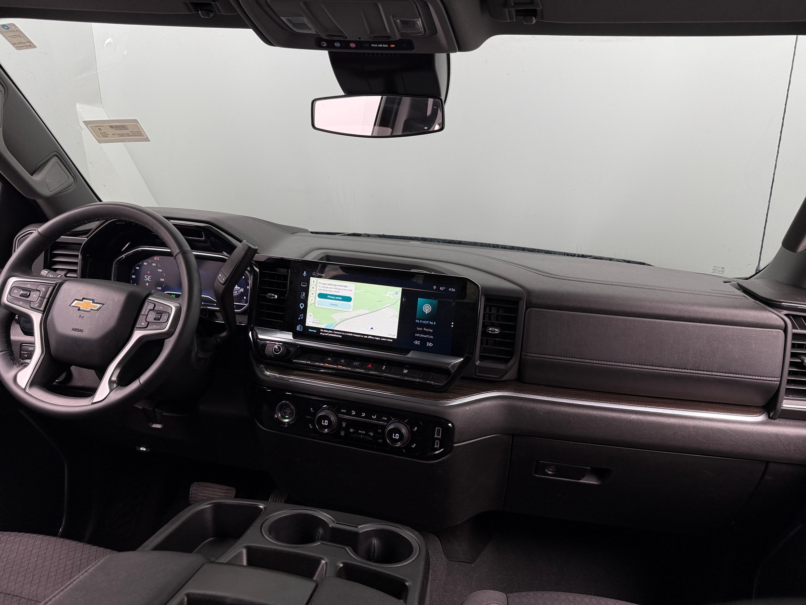 Thumbnail: 2024 Chevrolet Silverado 1500 - 3