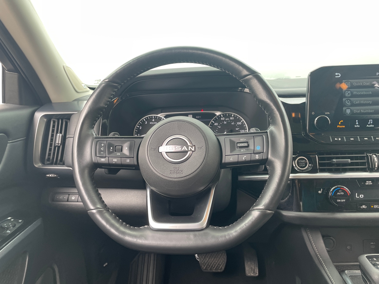 Thumbnail: 2024 Nissan Pathfinder - 4
