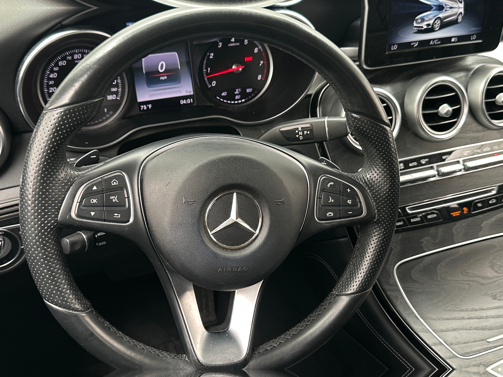 Thumbnail: 2016 Mercedes-Benz GLC - 4