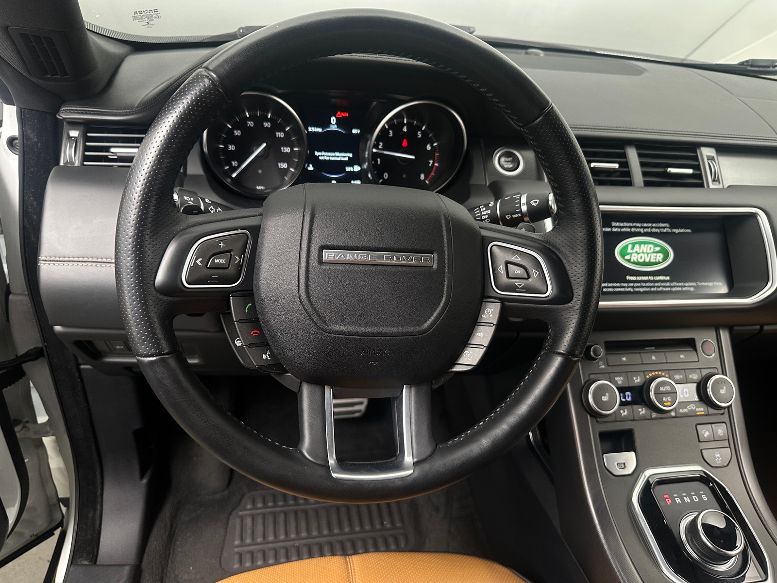 Thumbnail: 2019 Land Rover Range Rover Evoque - 5