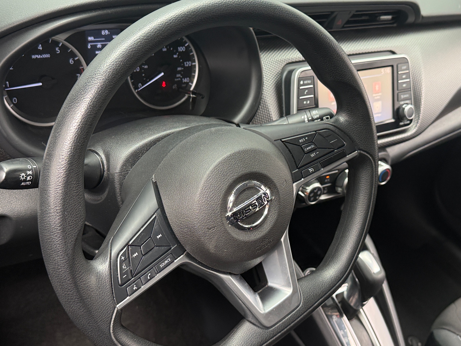Thumbnail: 2020 Nissan Kicks - 5