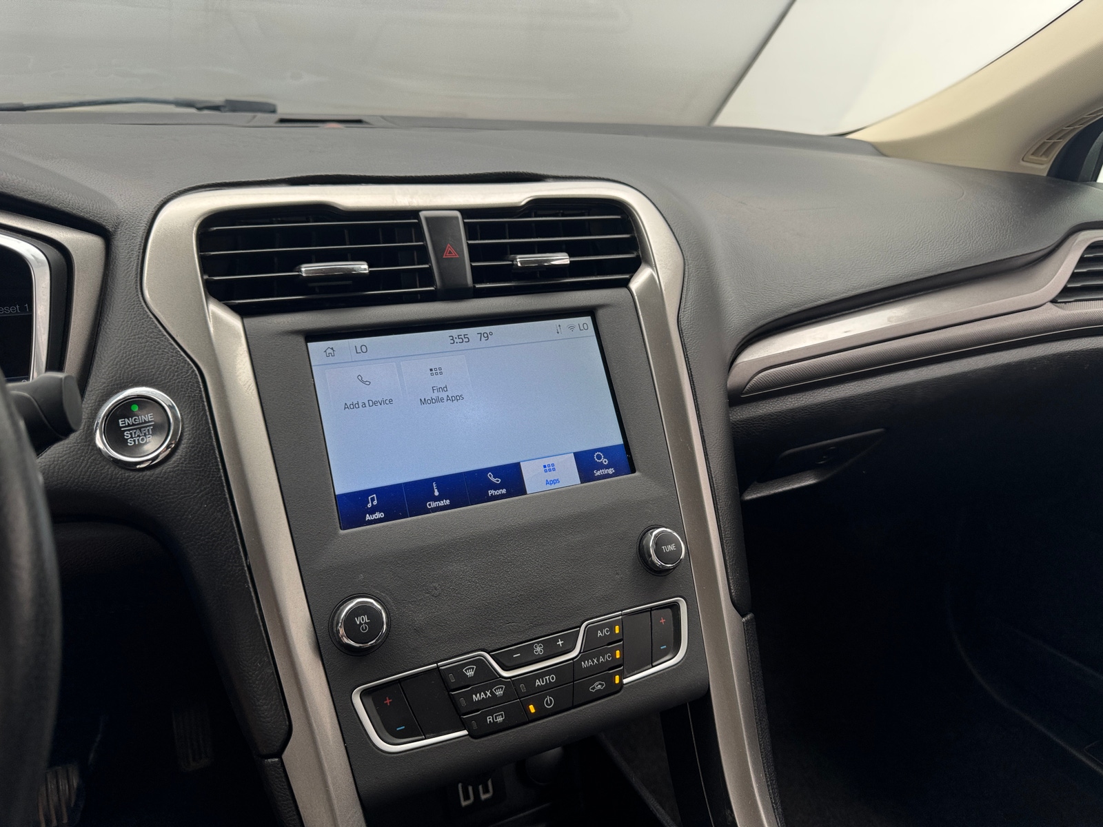 Thumbnail: 2020 Ford Fusion - 4