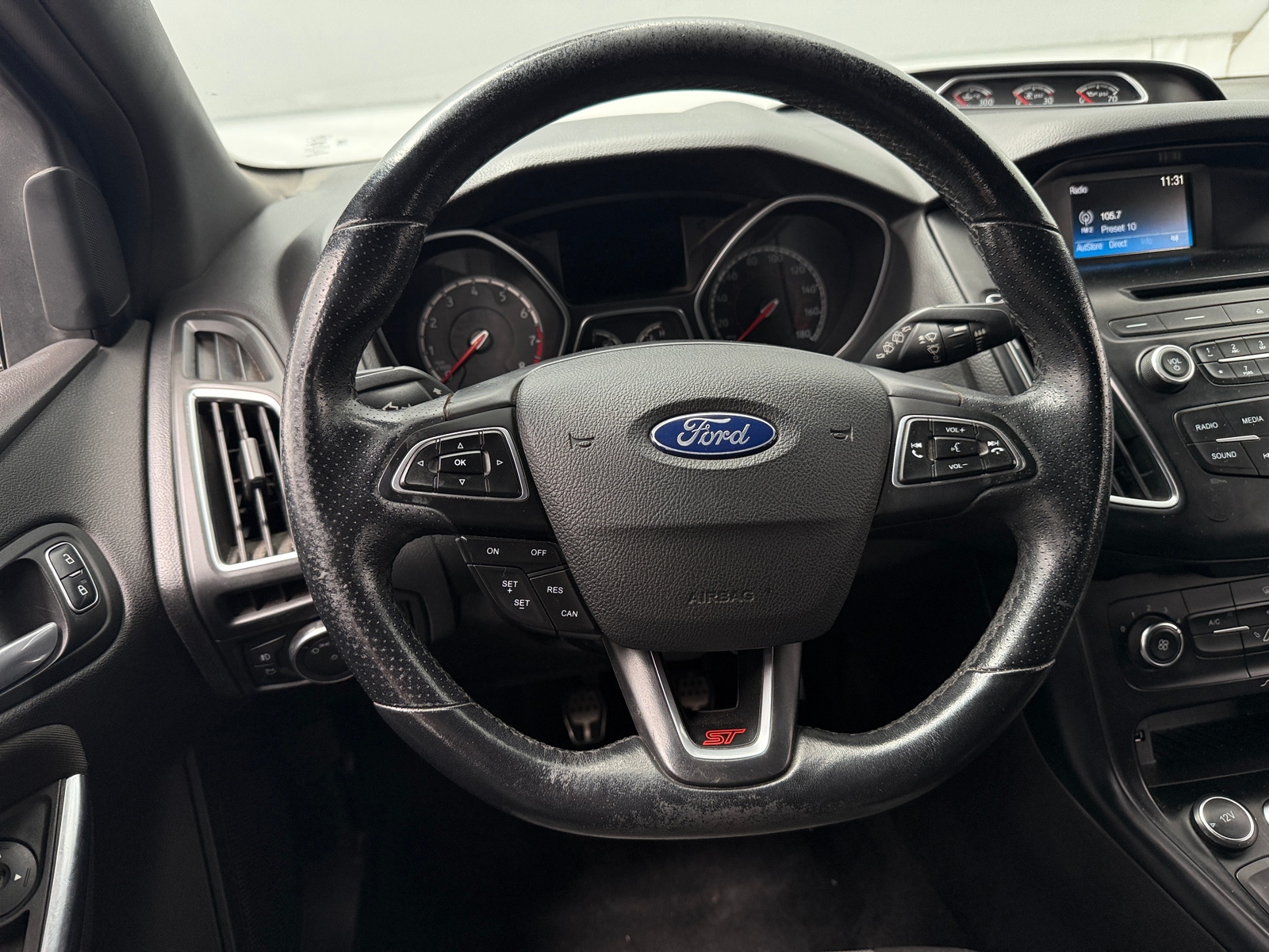 Thumbnail: 2017 Ford Focus - 5
